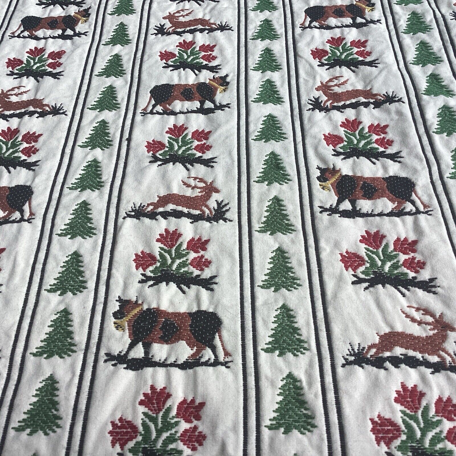 SWEDISH PENNSYLVANIA DUTCH DESIGN crewel work embroidery Fabric Deer Cows Pines