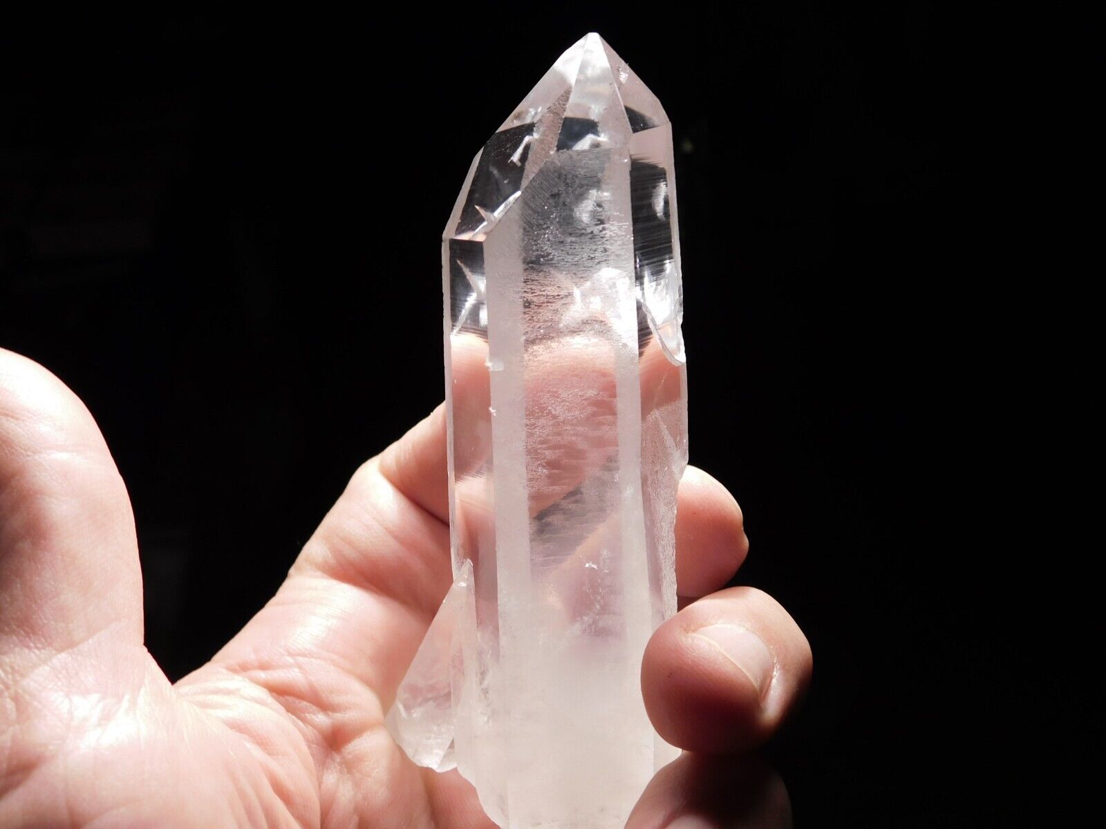 Super TRANSLUCENT Quartz Crystal TWIN From Brazil 155gr