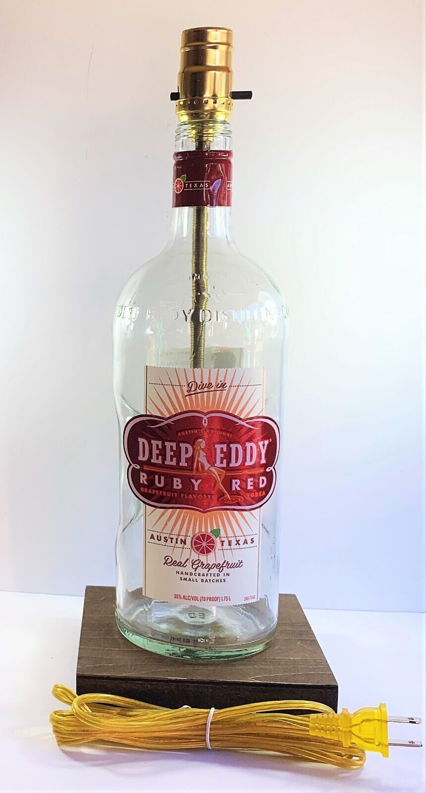 Deep Eddy Vodka Large 1.75L Bottle TABLE LAMP Bar Lounge Light w/Wood Base