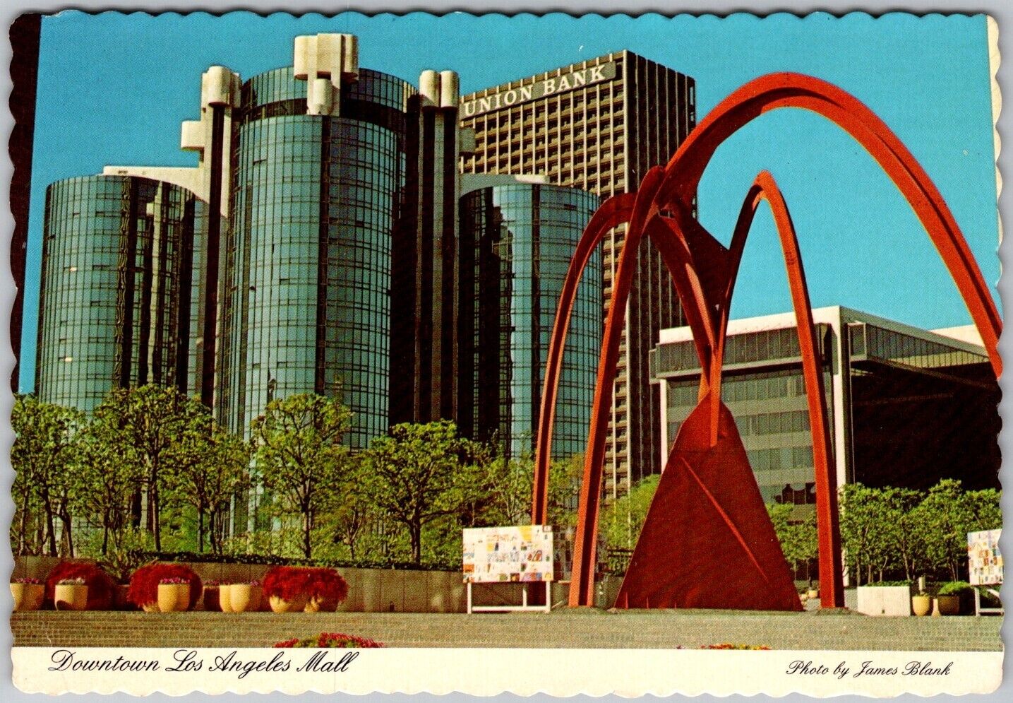 Postcard: Dynamic Downtown Los Angeles, California - Bonaventure Hotel & Do A148
