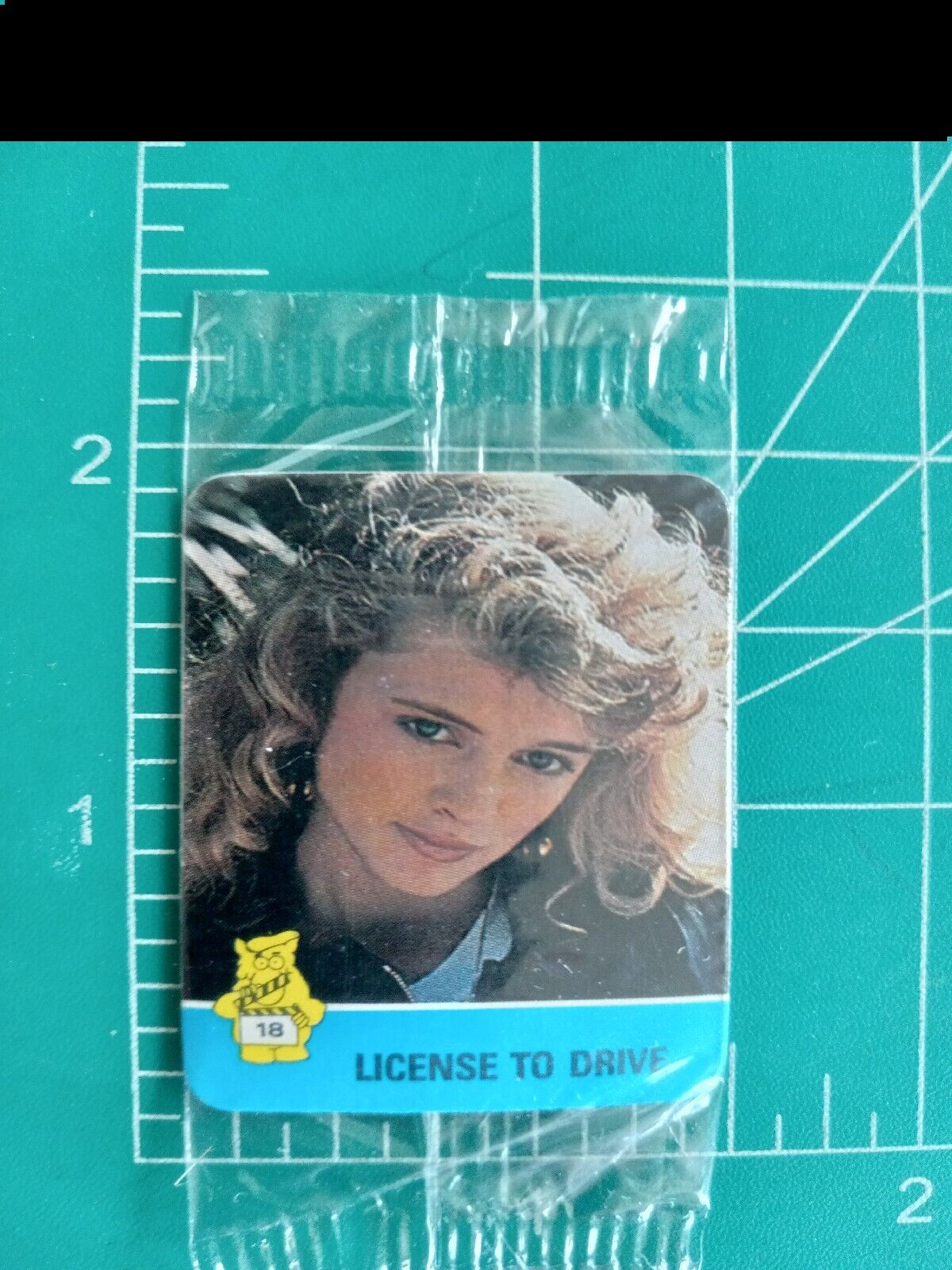 1988 HOSTESS LICENSE TO DRIVE movie star actor Card HEATHER GRAHAM #18