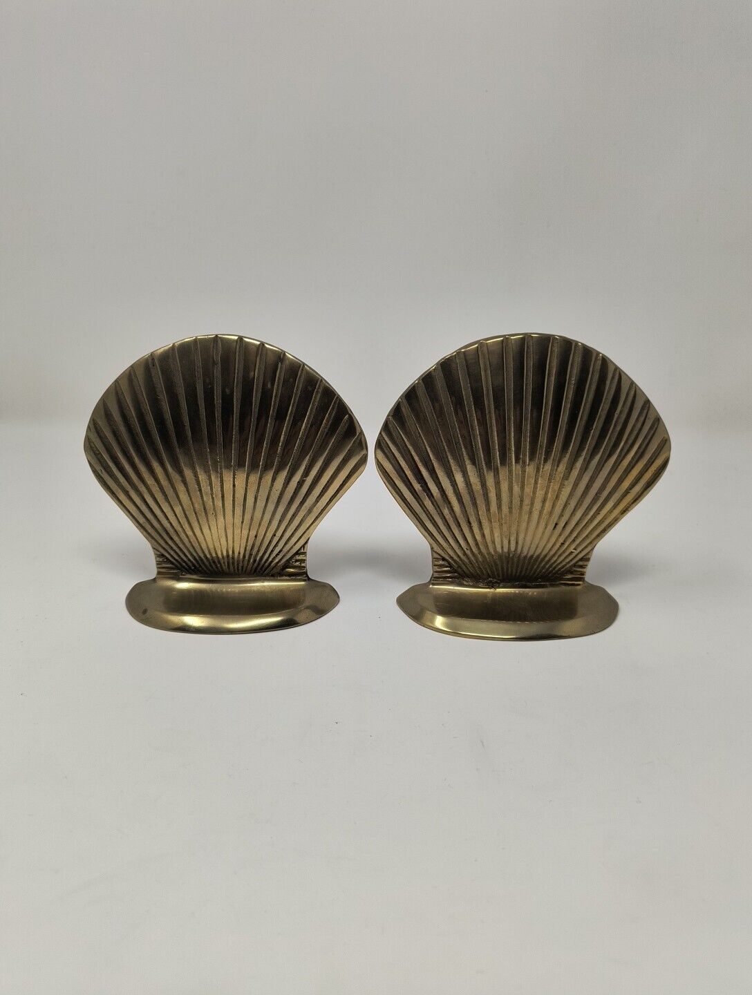 Vintage Pair Solid Brass Clam Sea Shell Book Ends Nautical Bookends Lot Of 2