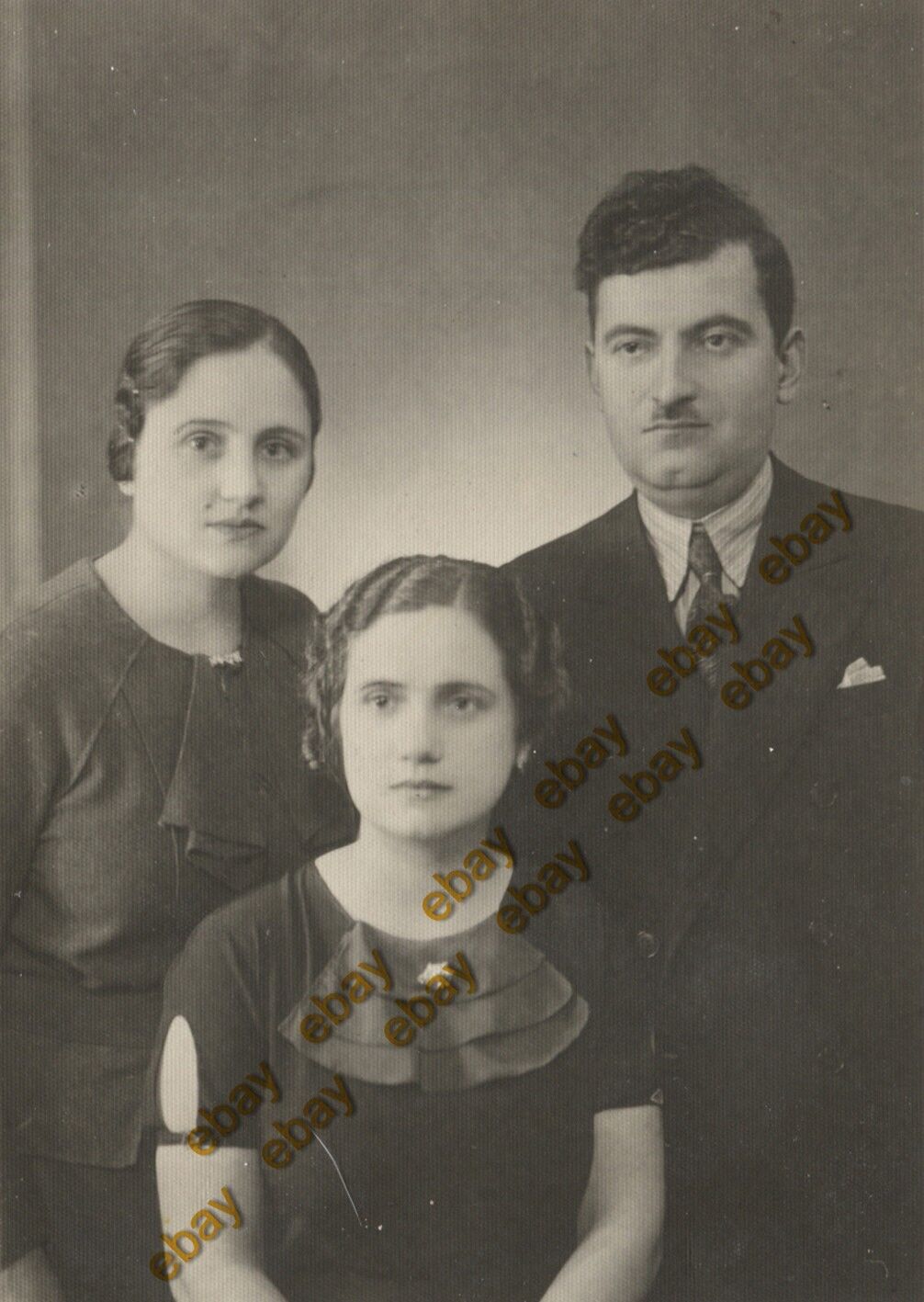 #60315 THESSALONIKI Greece 1930s. Family Photo PC size RPPC