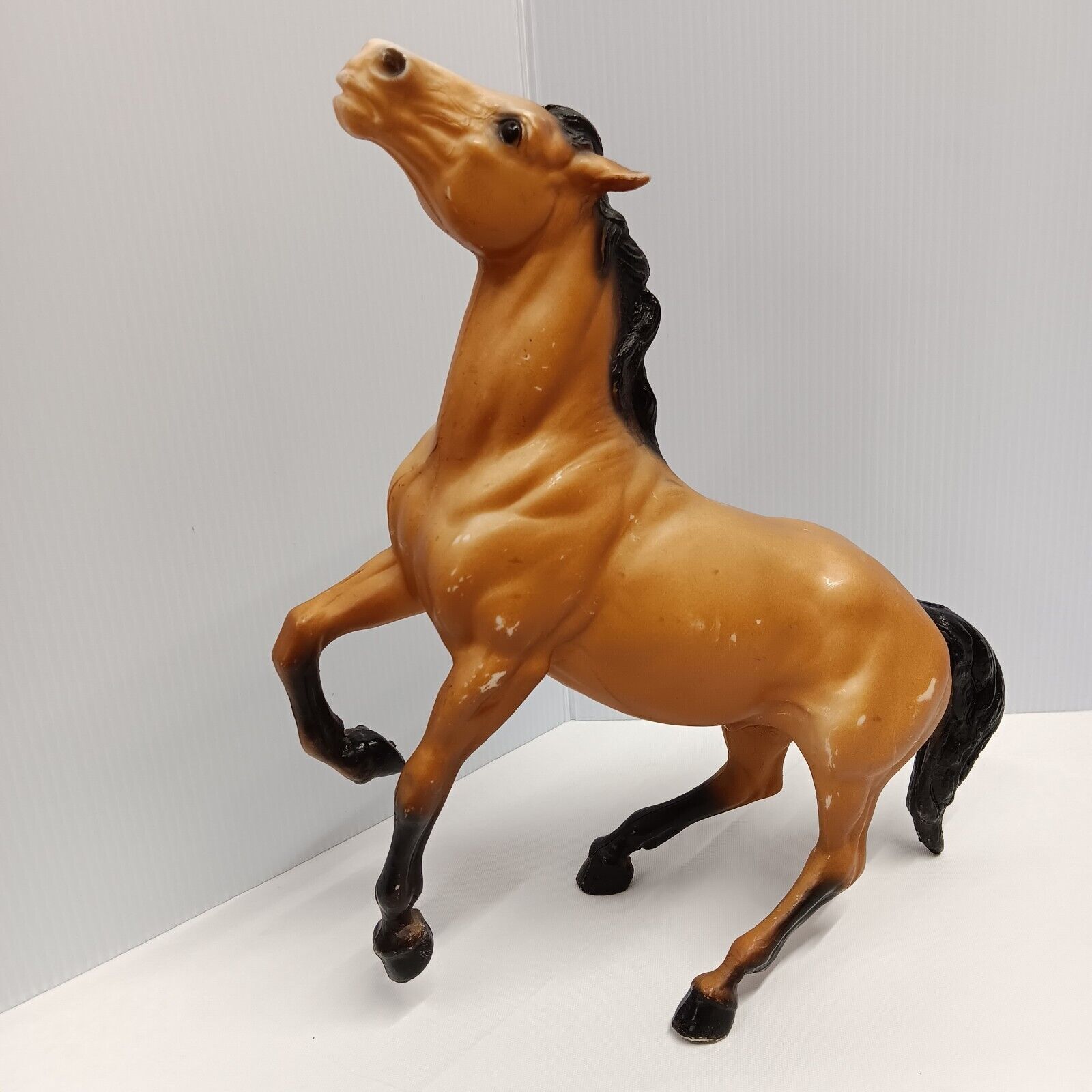 Vintage Breyer Horse #87 Semi Rearing Mustang Buckskin Diablo Made In USA 1960\'s