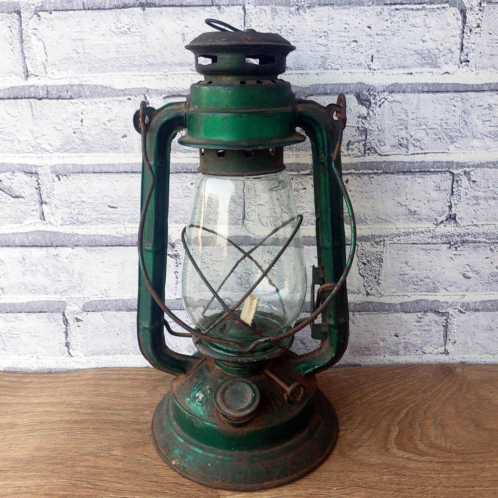 Original Hurricane KISSAN Lamp Antique Collectible Kerosene Oil Vintage Lantern.