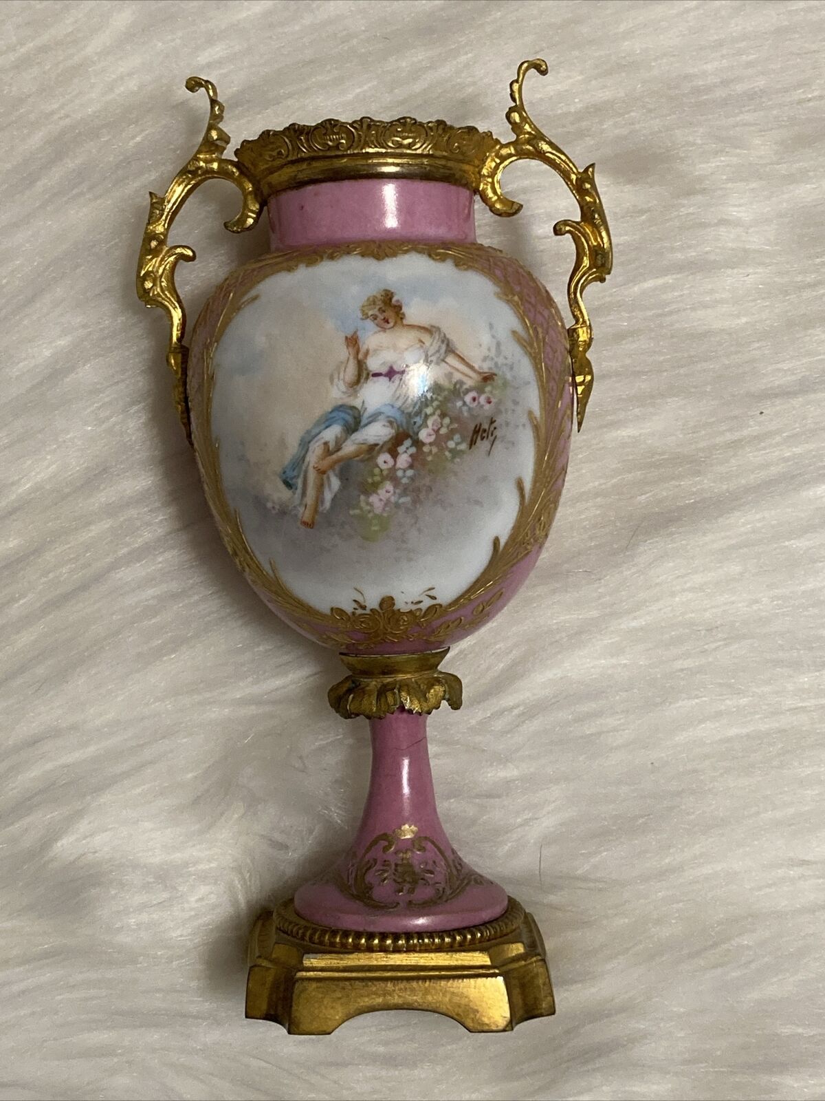 SEVRES URN VASE SCENIC FRENCH GILT PINK BRONZE HANDLED WOMAN FLOWERS 7 3/4\