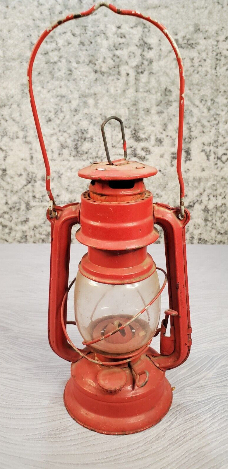 Vintage Red WINGED WHEEL Lantern Oil Lamp Made In Hong Kong