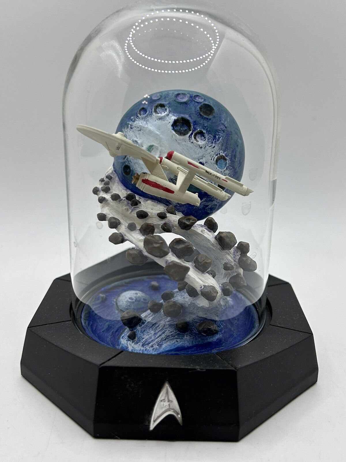 Franklin Mint Star Trek Miniature Sculpture “USS Enterprise NCC-1701” Glass Dome