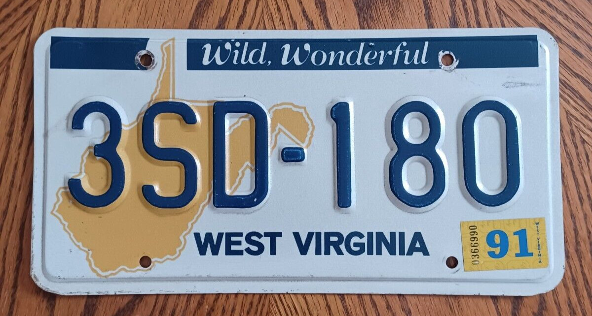 1991 WV WEST VIRGINIA LICENSE PLATE Tag # 3SD-180 ~ WILD, WONDERFUL ~ STATE MAP