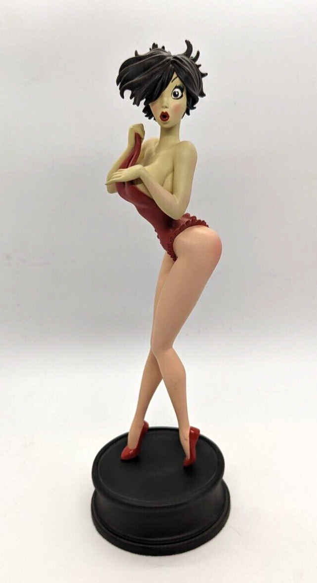 Suzette - Dean Yeagle - Playboy Artist Statue Figurine - Attakus 120/550 Rare