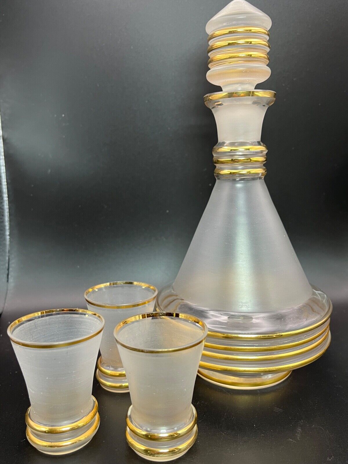 Vintage Art Deco Frosted Decanter With Gold Bands And 3 Glasses MCM- RARE Find