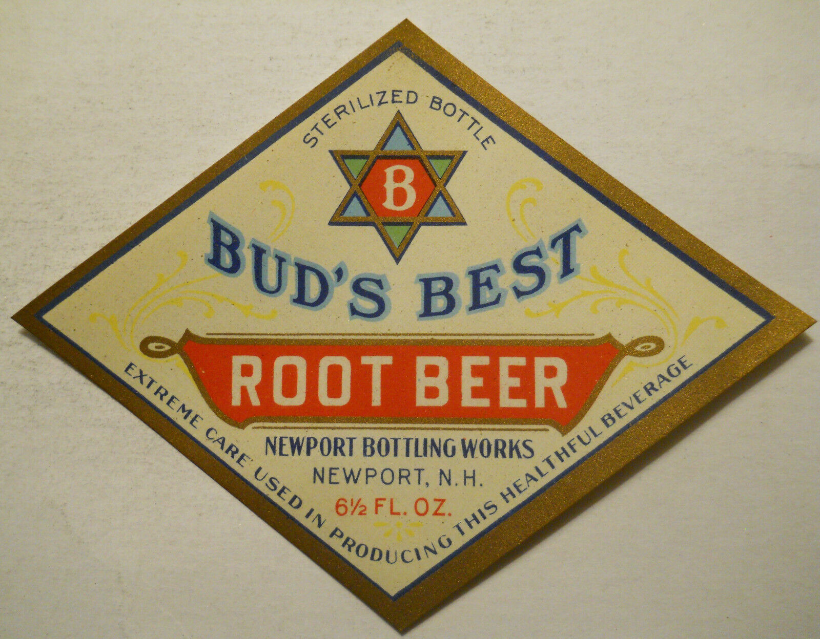 ca 1920's'Bud's Best Root Beer (Newport, New Hampshire) bottle label