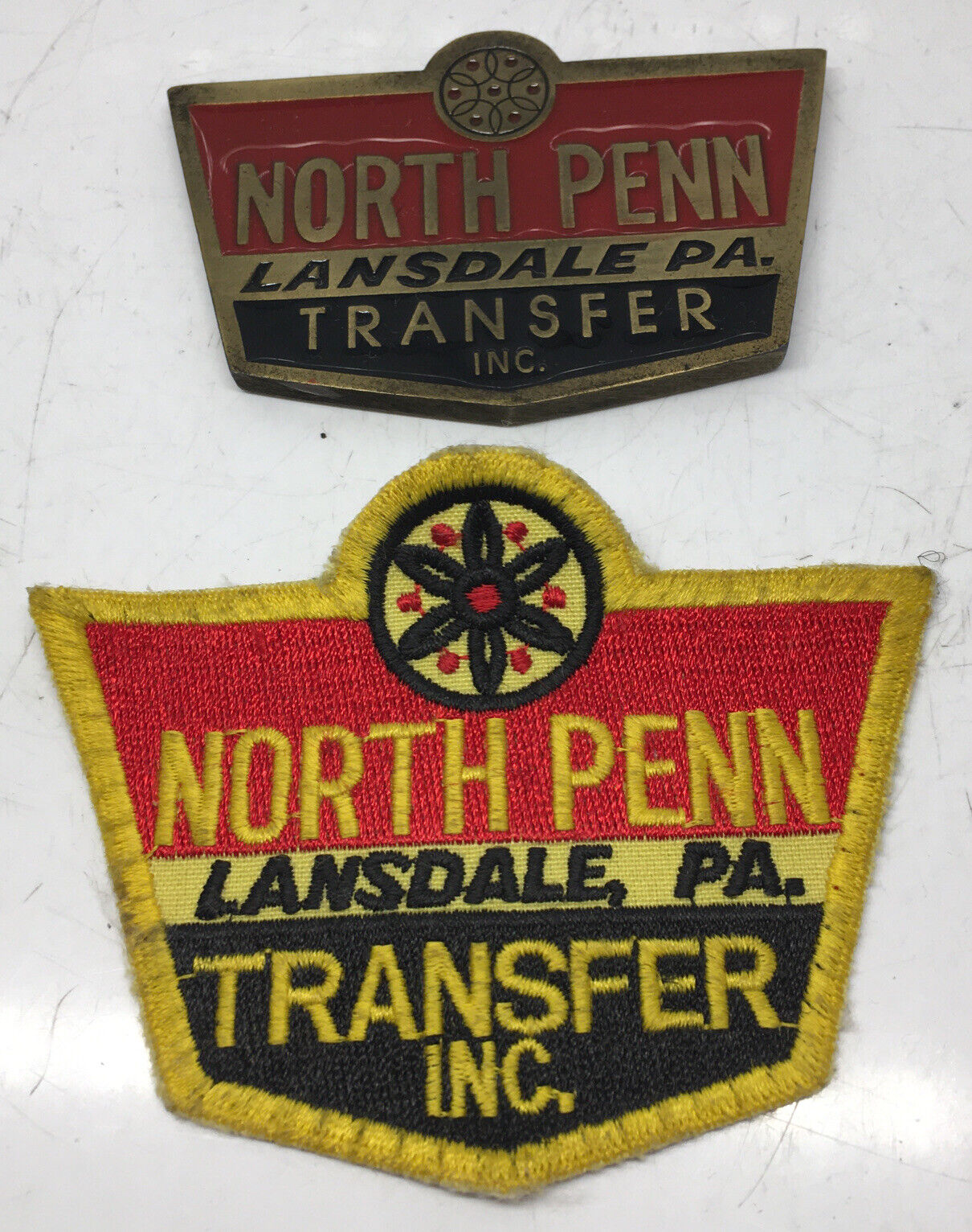 north penn transfer co patch & brass paperweight 3.25x2\