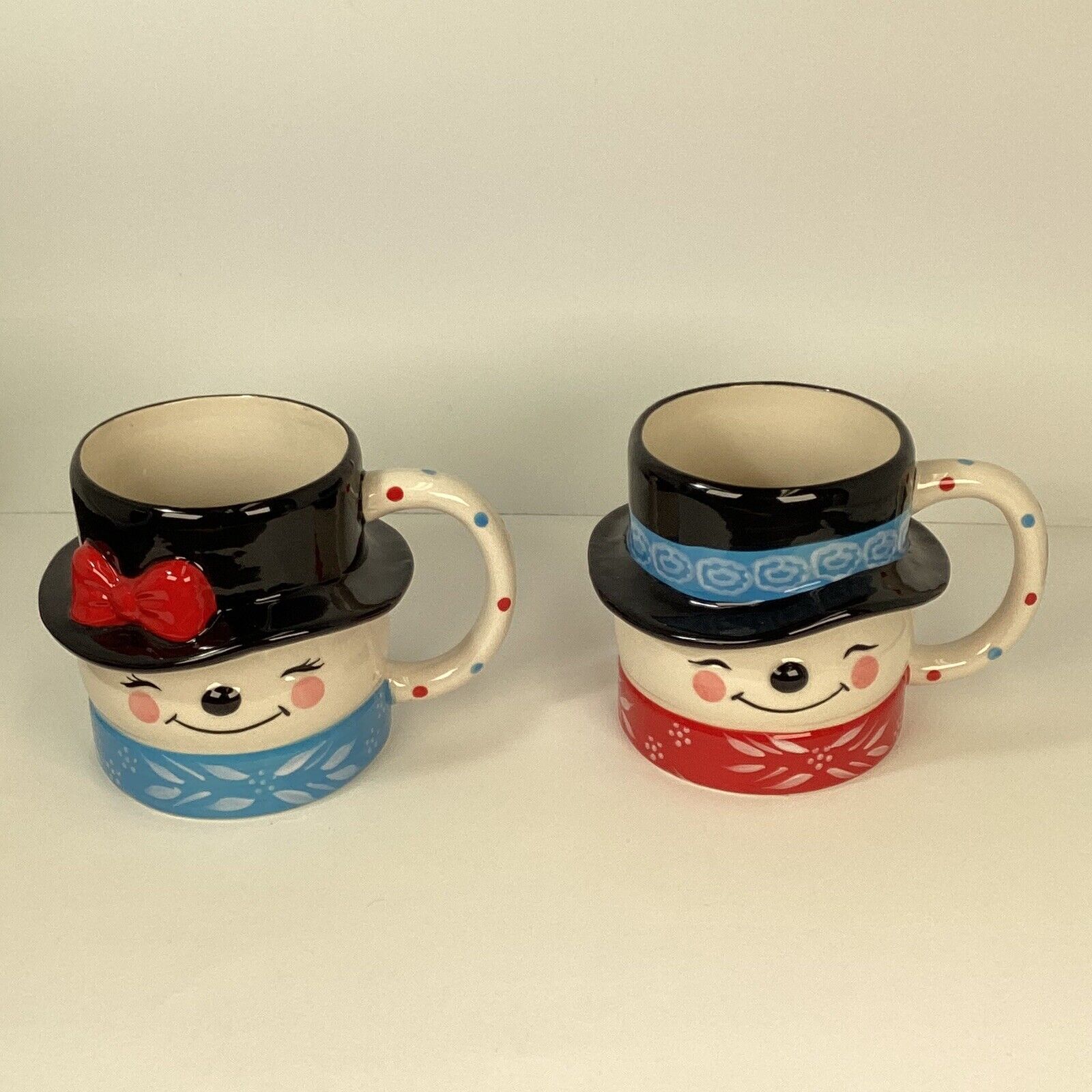 Temptations Mr. and Mrs. snowman/lady ceramic mugs Set of 2