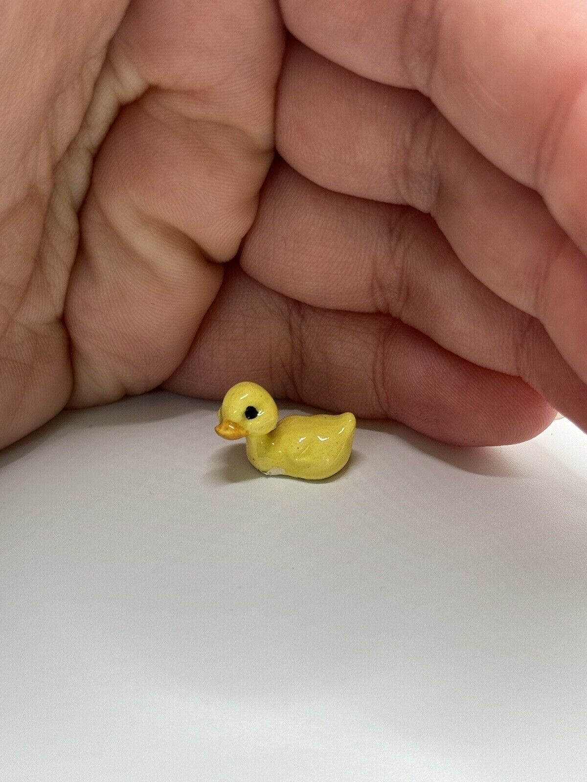 Vintage Retired Hagen Renaker Miniature Tiny Duckling Duck Figurine Trinket ***