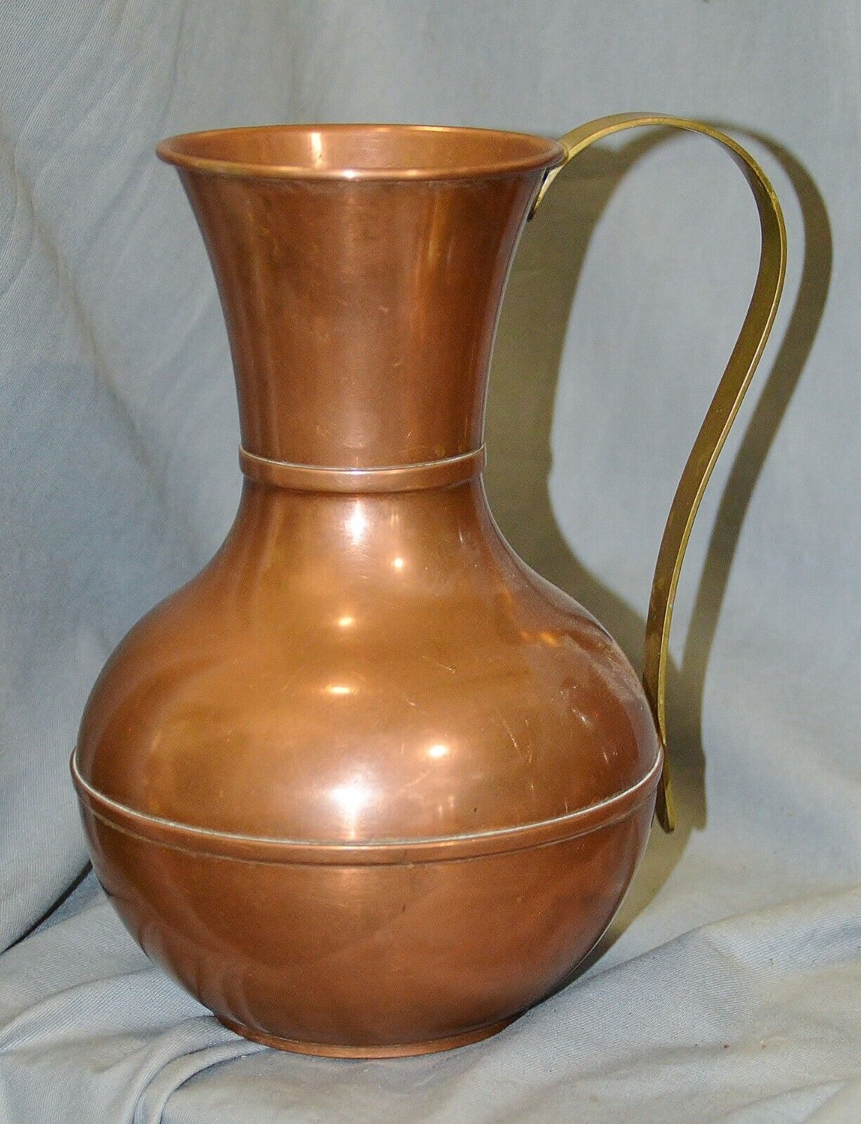 Handle Vase Jug, Copper Brass, Harald Buchrucker, Ludwigsburg, 8 1/2in