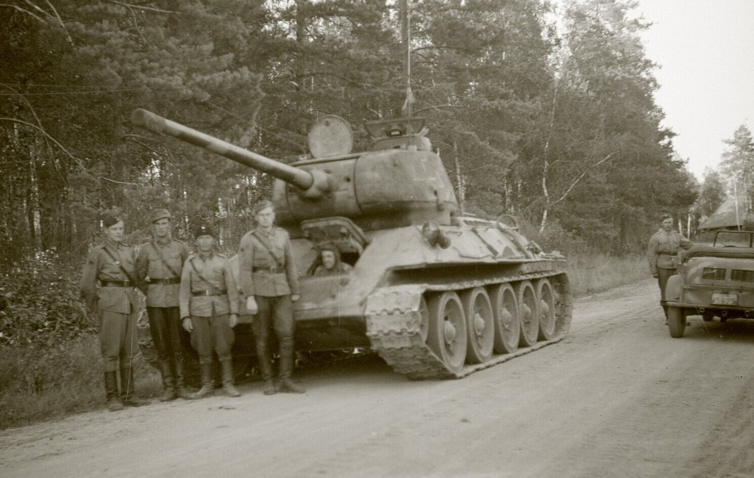 WW II German Photo --   Finnish Army Soldiers With Captured T-34 Tank