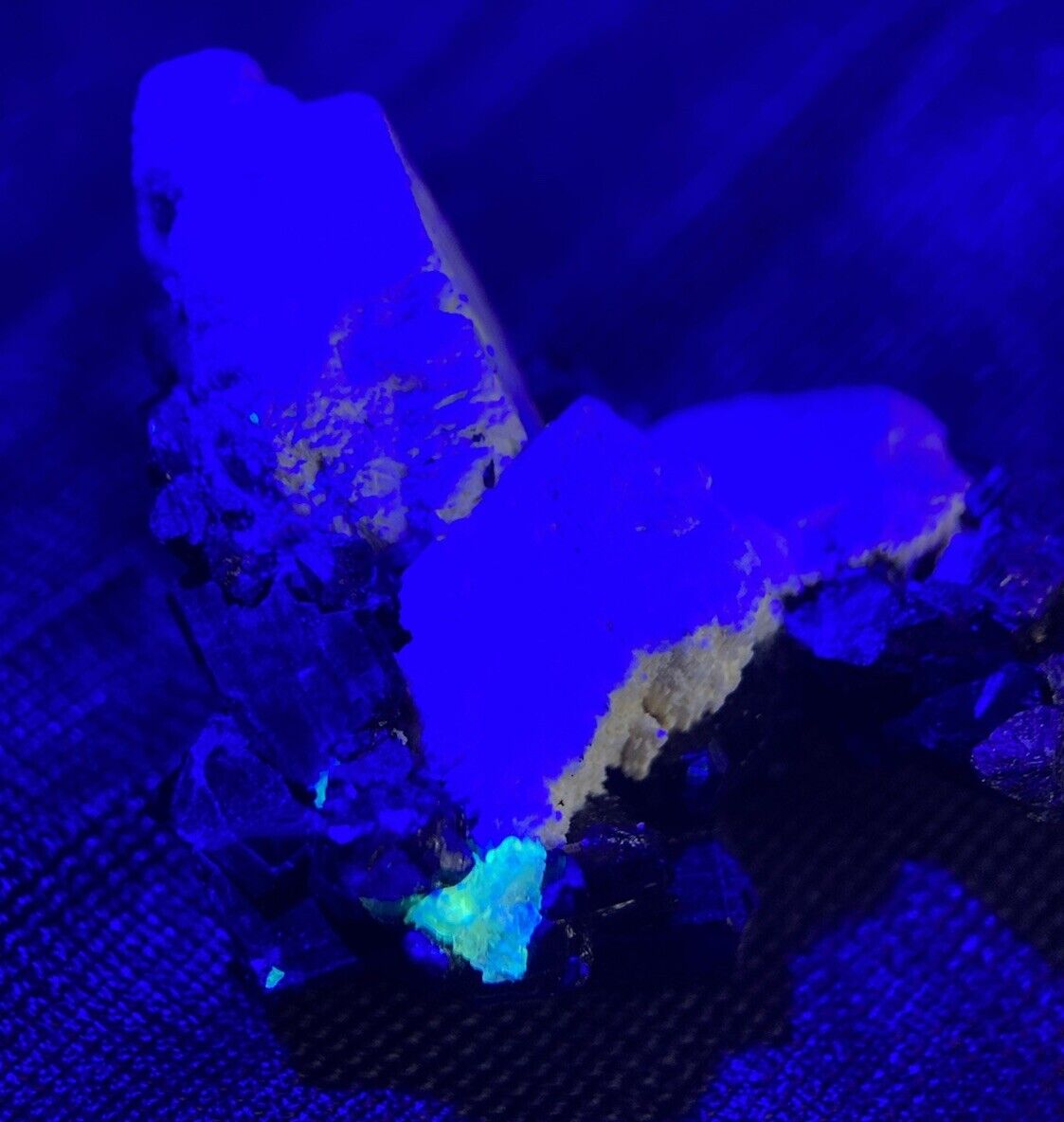 UV Terminated HYALITE OPAL, BLACK TOURMALINE, & FELDSPAR Crystal Erongo NAMIBIA