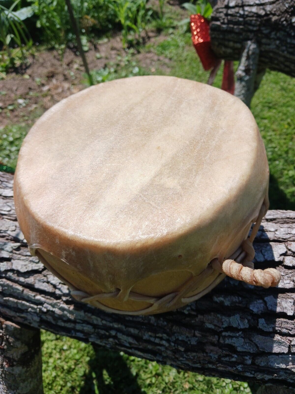 **AWESOME VINTAGE SMALL NATIVE AMERICAN RAWHIDE PRAYER CLEANSING DRUM NICE   **