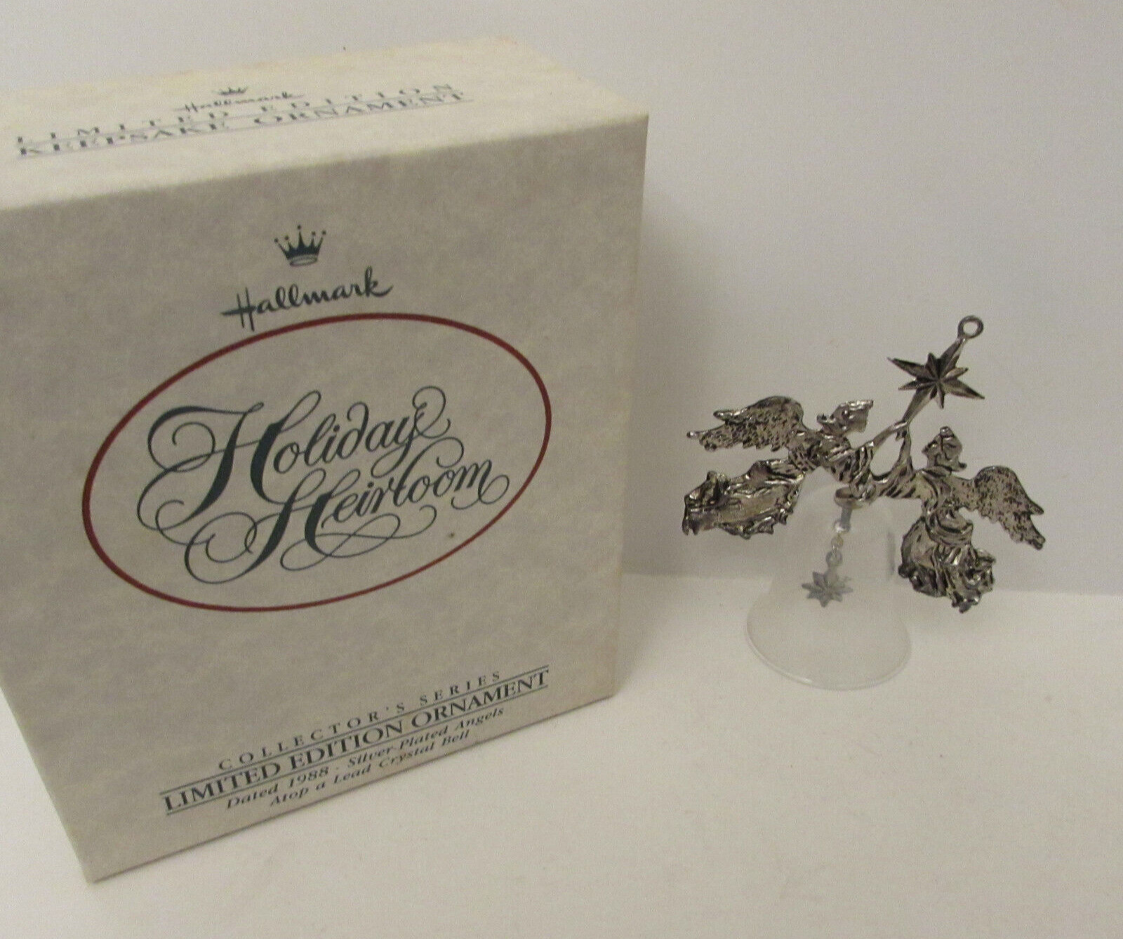 1988 HALLMARK ORNAMENT HOLIDAY HEIRLOOM SILVER PLATED ANGELS-ATOP CRYSTAL