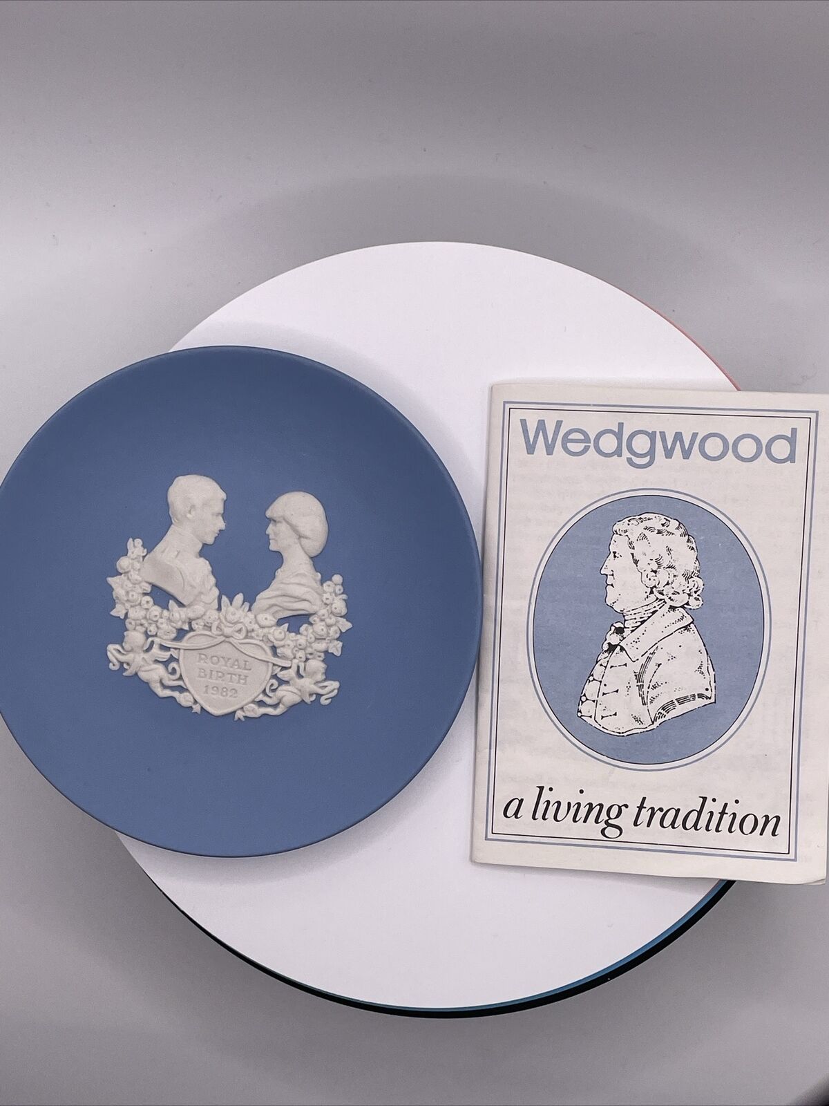 Wedgwood Royal Birth 1982 Charles and Diana Collector Plate Made in England