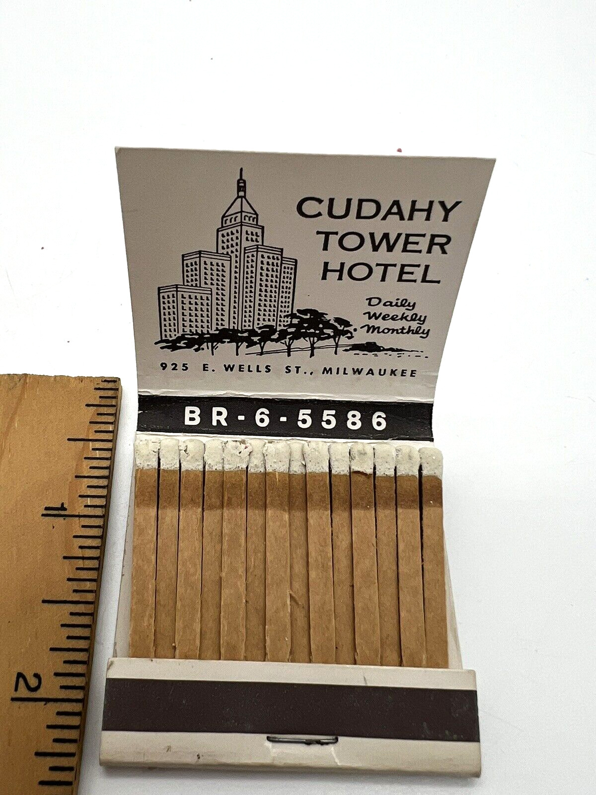Vintage Matchbook Cover - CUDAHY TOWER HOTEL - Milwaukee WI Wisconsin