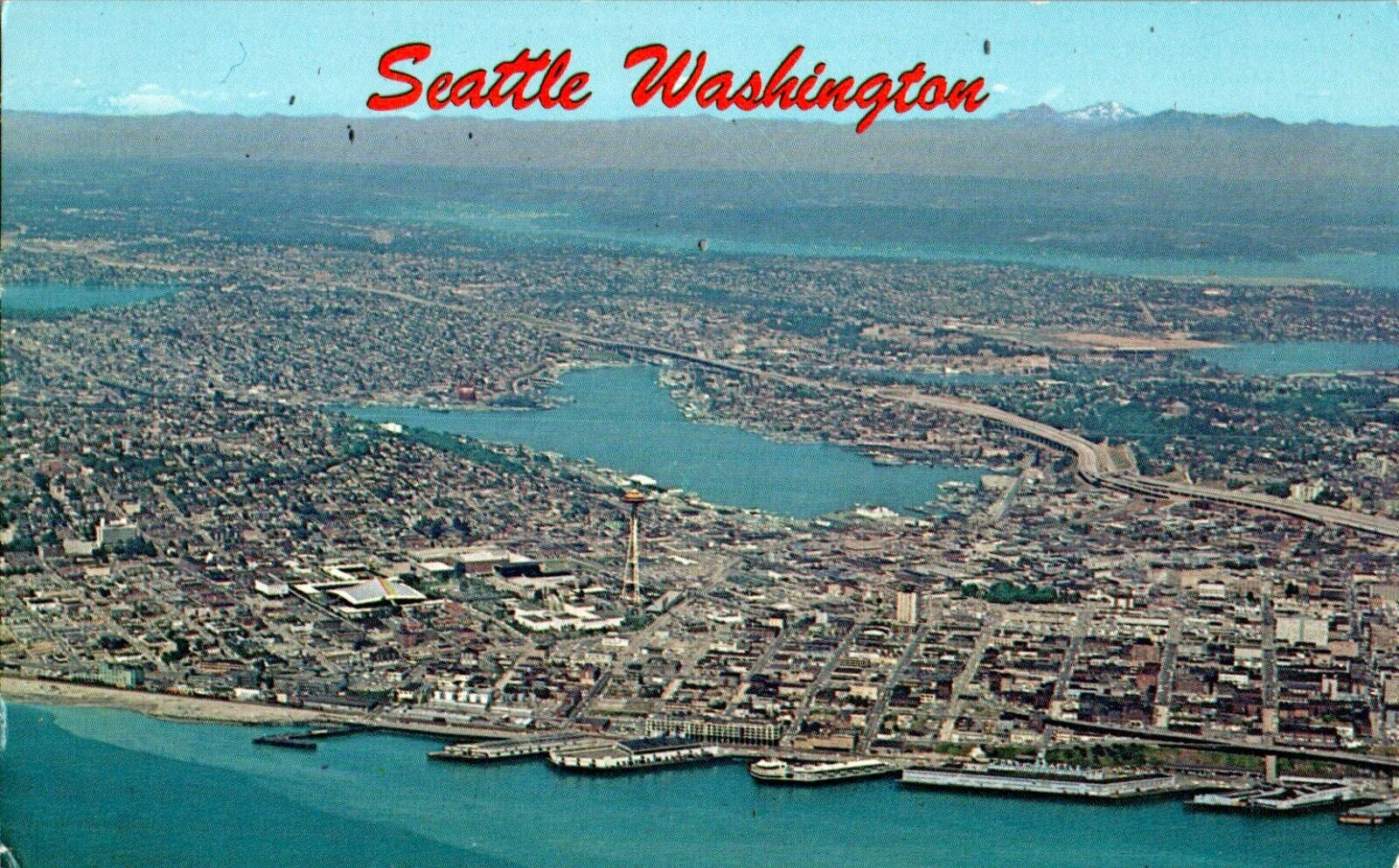 Aerial View, Seattle, Washington WA, Cascade Mountains chrome Postcard