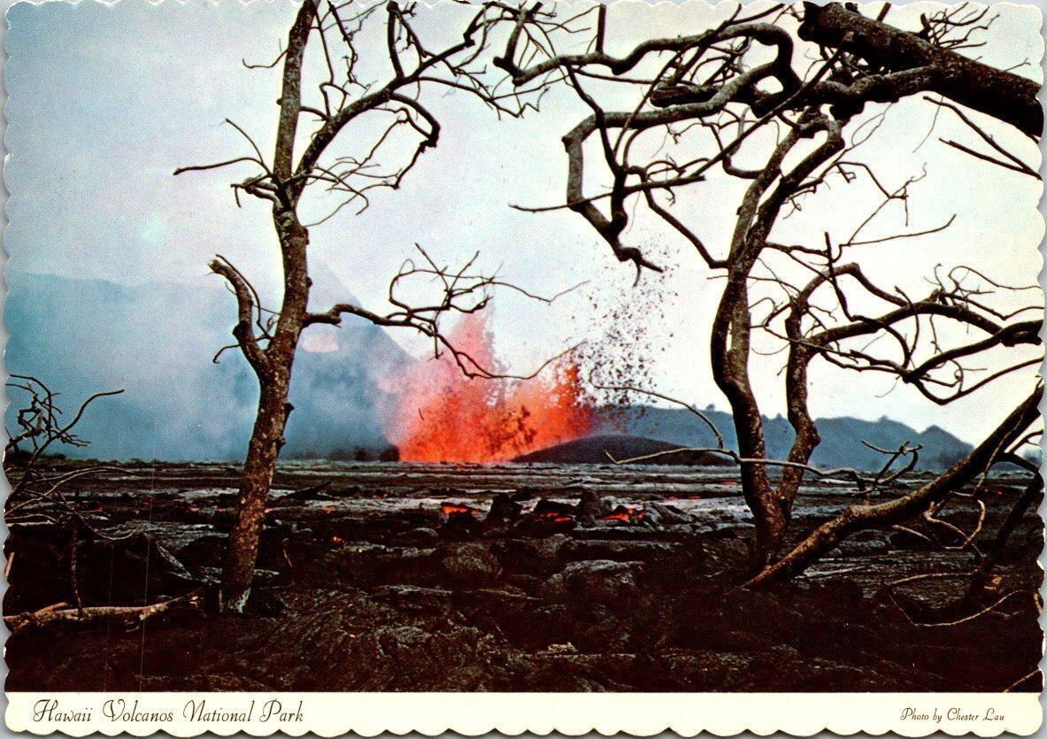 Vintage Hawaii Volcanos National Park Postcard Volcano Erupting