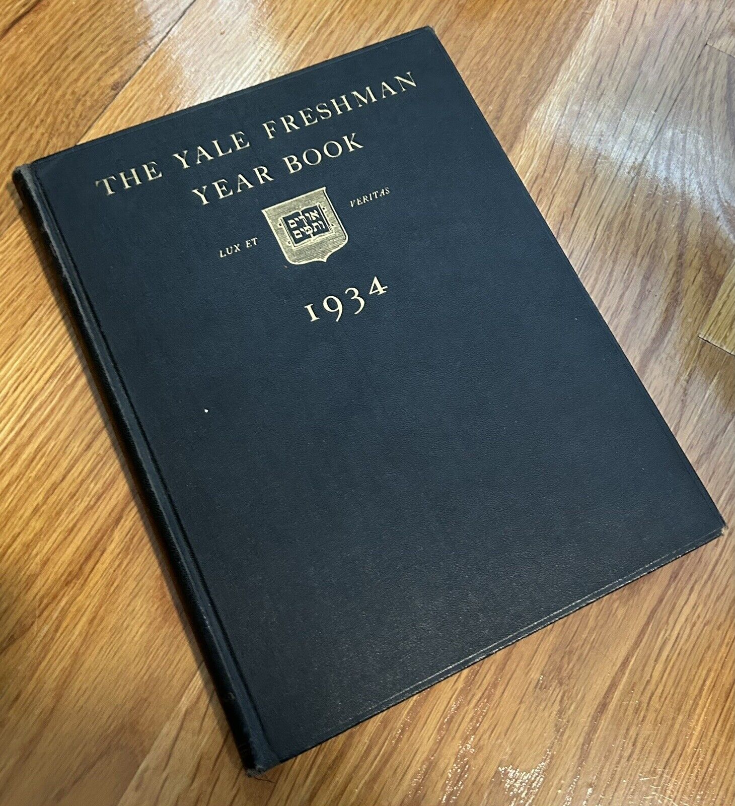 Vtg 1934 Yale University Freshman Yearbook New Haven Connecticut