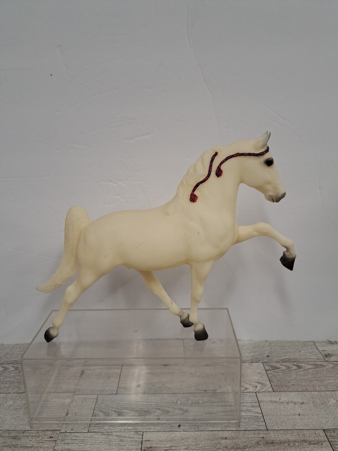 RARE Vtg Limited Breyer #701700 Alabaster Tennessee Walker Horse 1245/1500