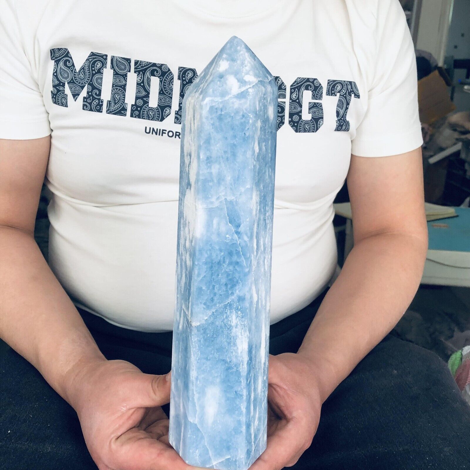 3.96LB Natural Blue Crystal Polishing Tower Healing 1800g