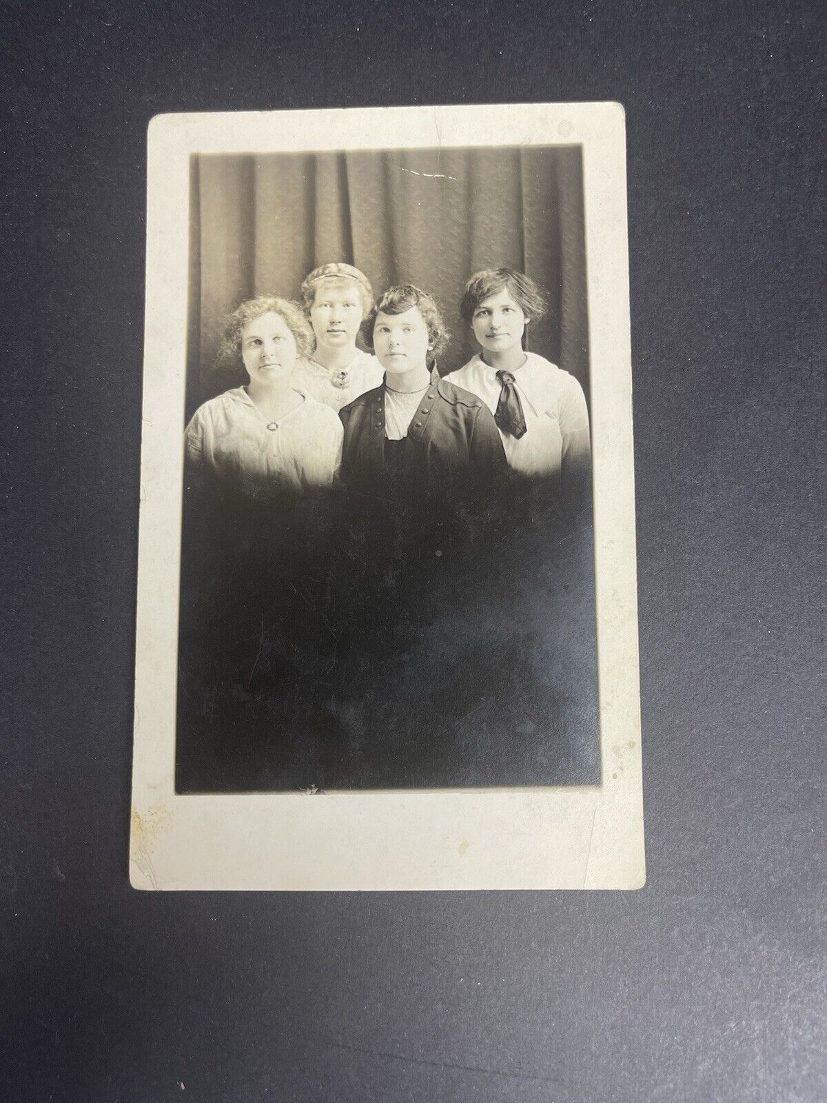RPPC OF 4 Ladies Possibly Mother And 3 Daughters 
