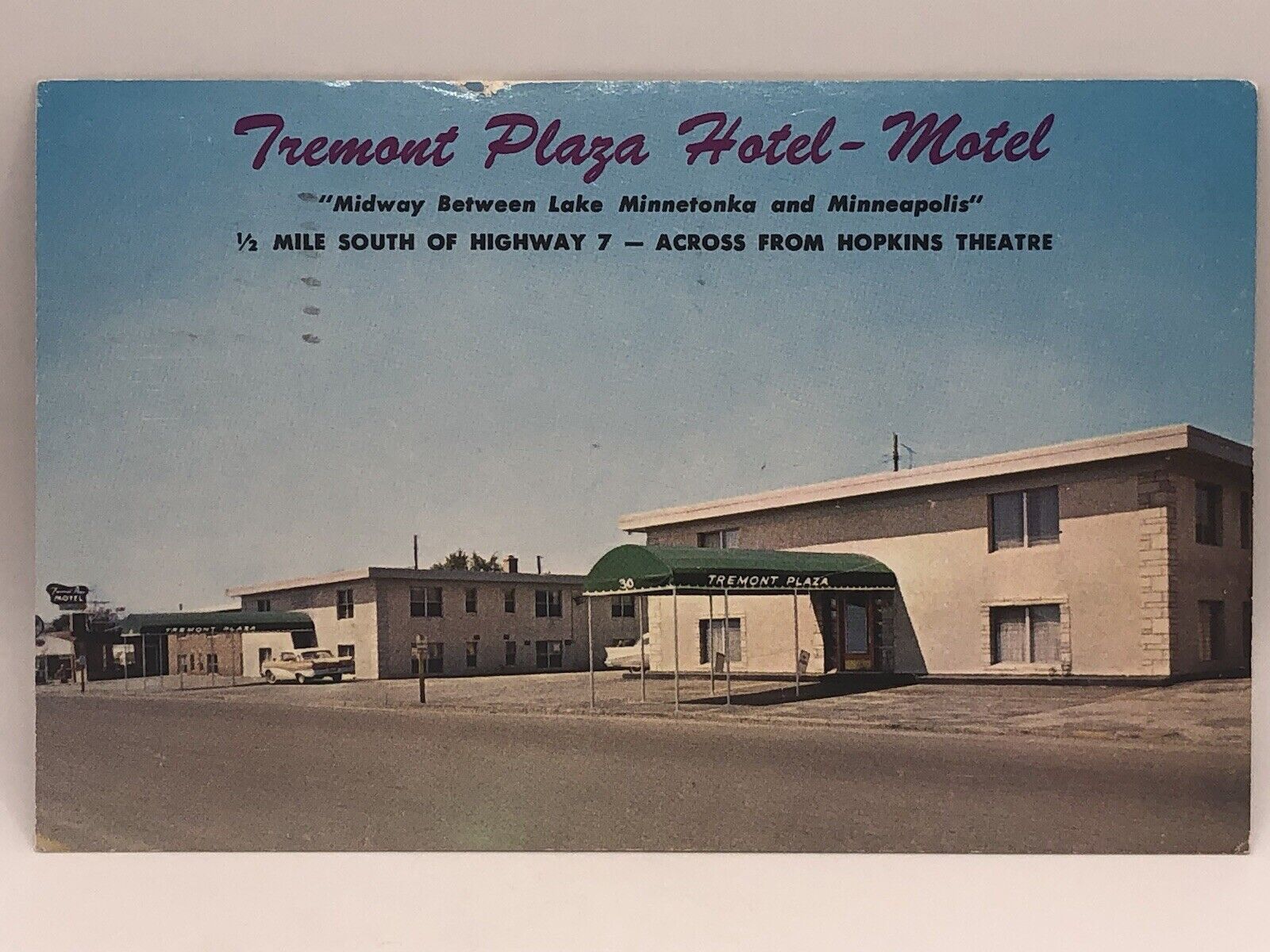 Postcard Tremont Plaza Hotel Motel Hopkins Minnesota 1959
