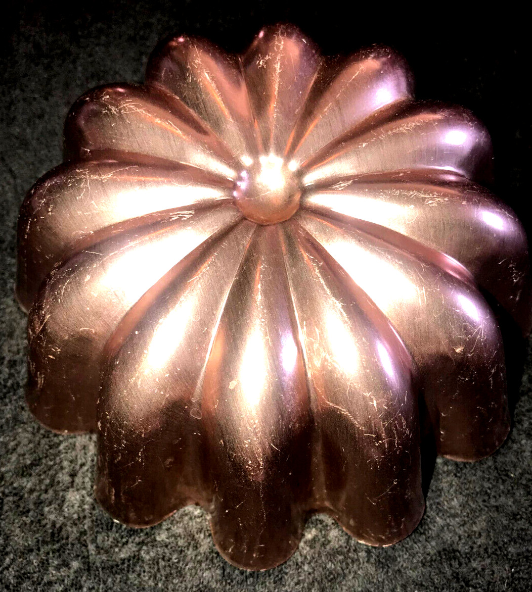 Set of 7 Copper Cake pans
