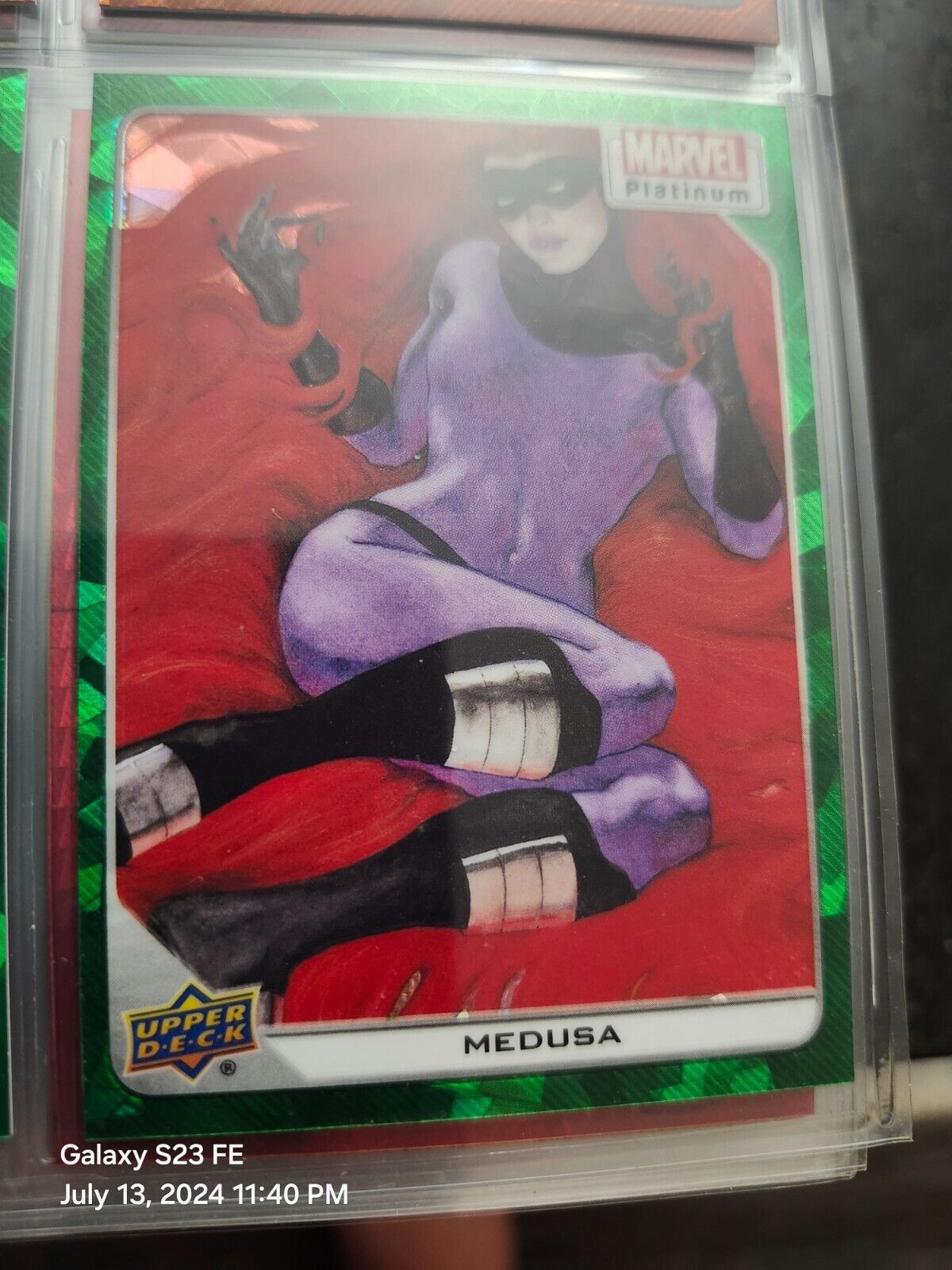 Marvel Platinum Trading Card Green Crackle /99 Medusa