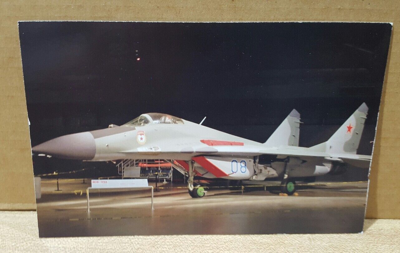 New Postcard ~ Mikoyan - Gurevich MiG - 29A (FULCRUM)