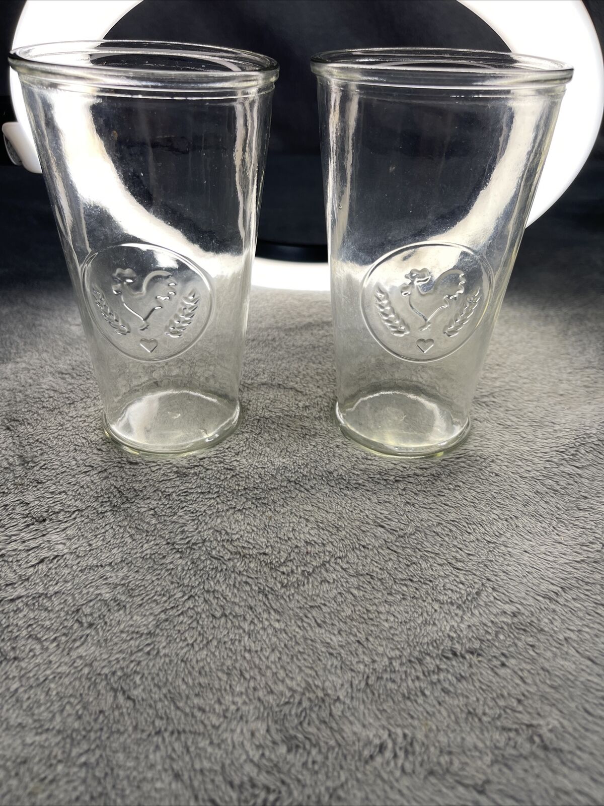 Rare Vintage Libbey Embossed Set Of 2 Chicken Drinking Glasses