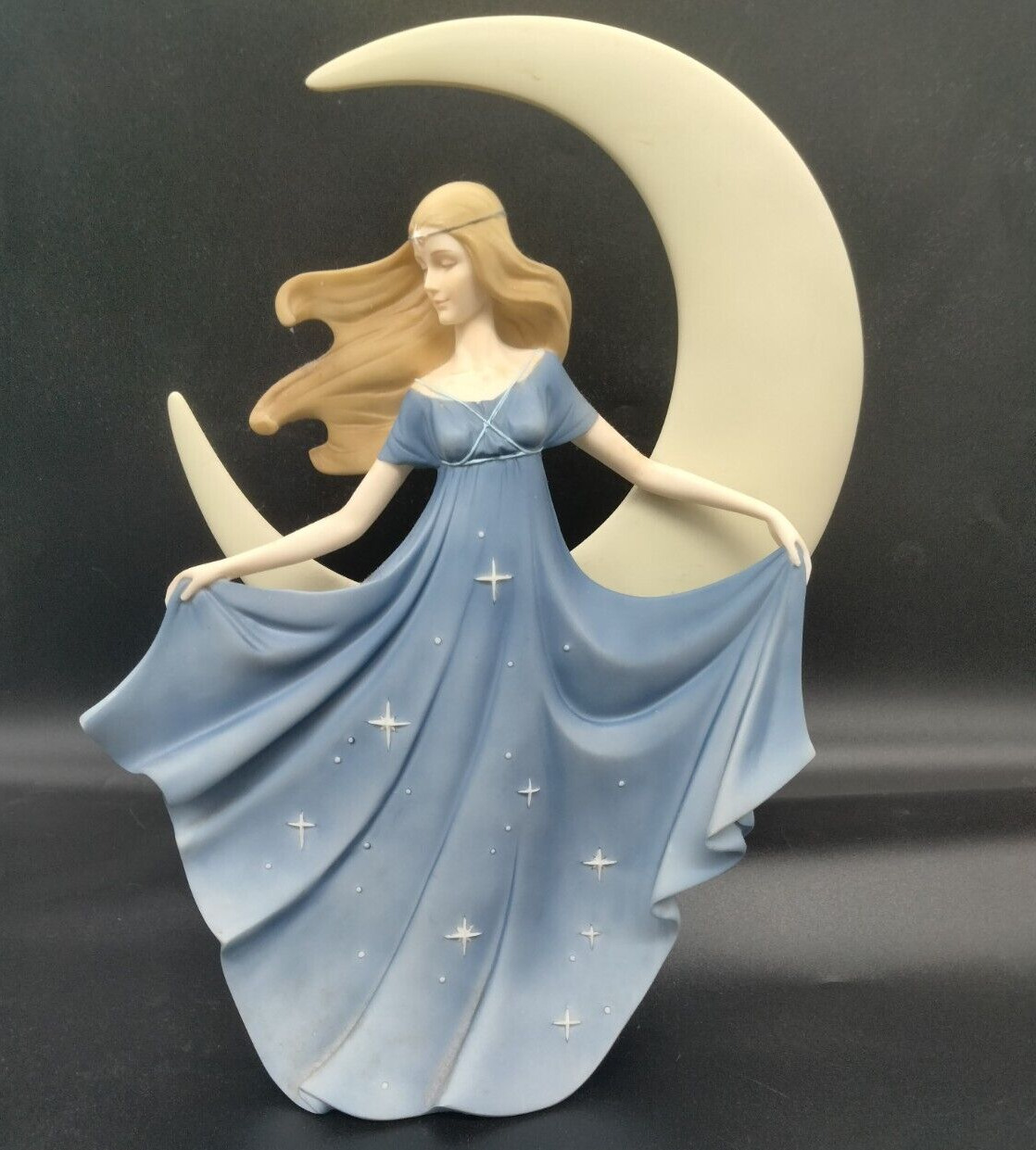 CloudWorks Angel “Moonlight Night” 41403 Lady with Crescent Moon 2003 Figurine