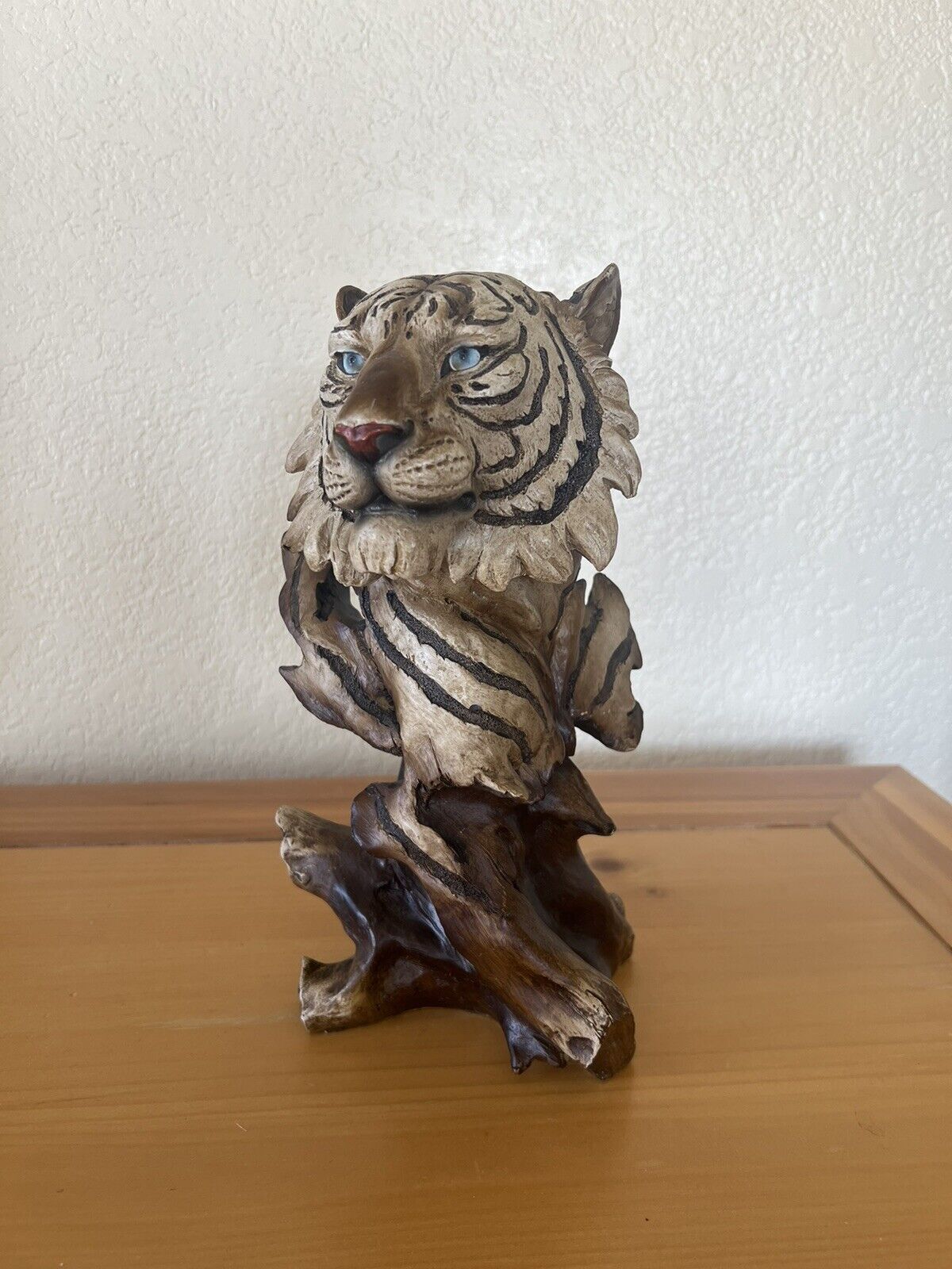 White Tiger Bust Statue Sculpture Figure Resin Collection Home Decoration Model