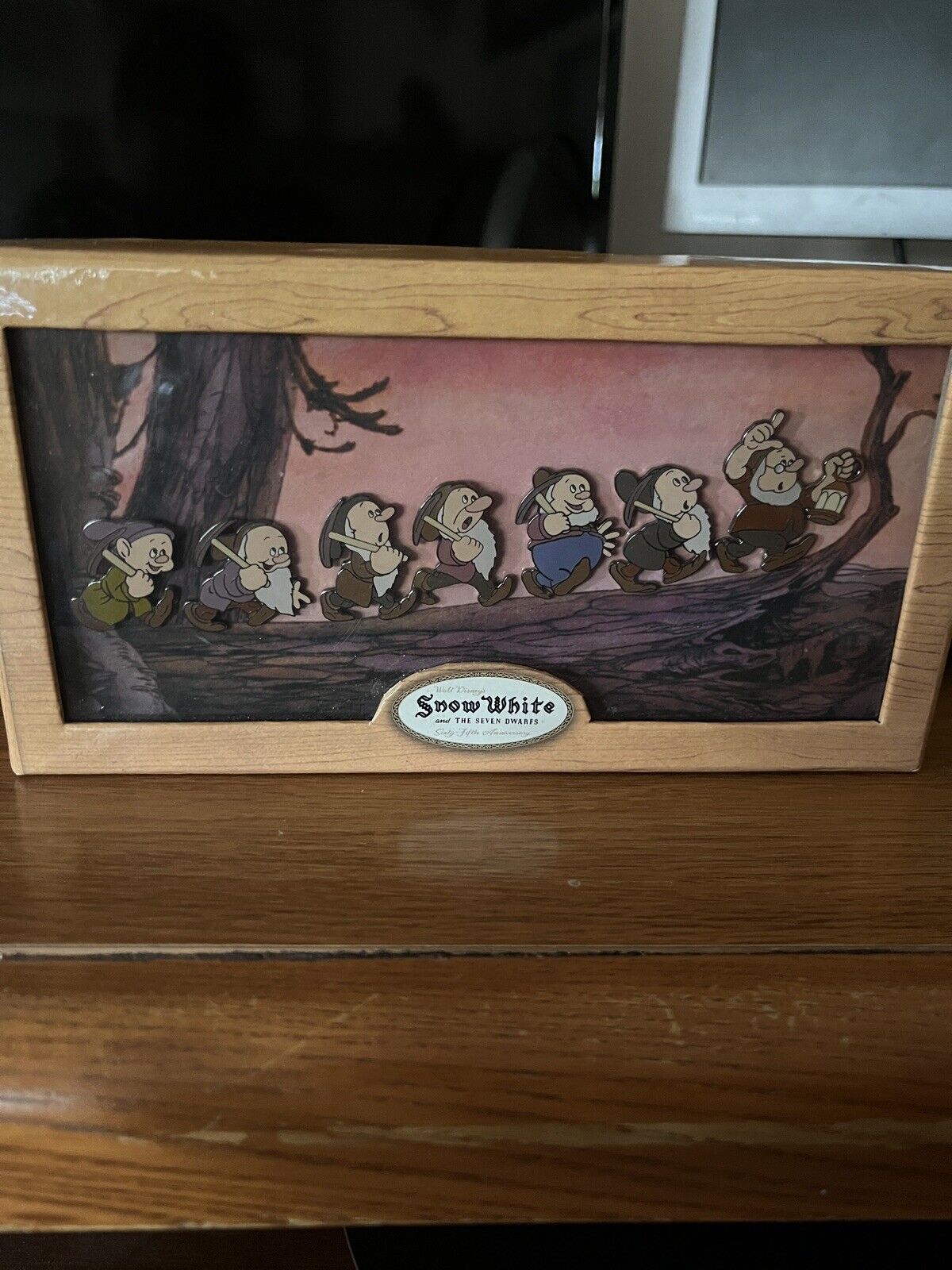 2002 Disney Seven Dwarfs 65th Anniversary Boxed  Pin Set L.E.1937 Gus Tenggren