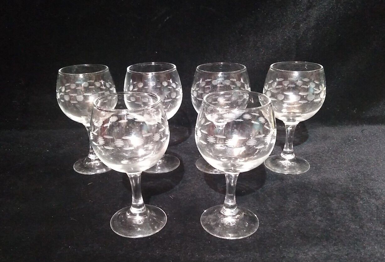 6 Red Wine Glasses Goblets Etched 5.75\