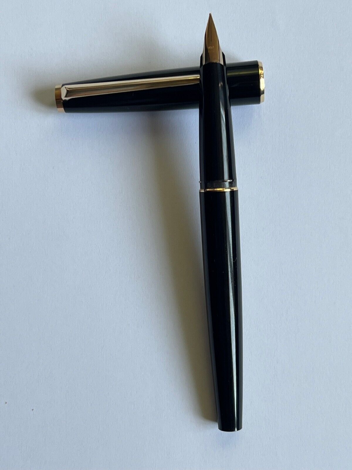 Montblanc 320 Black Fountain Pen  Excellent Germany Vintage