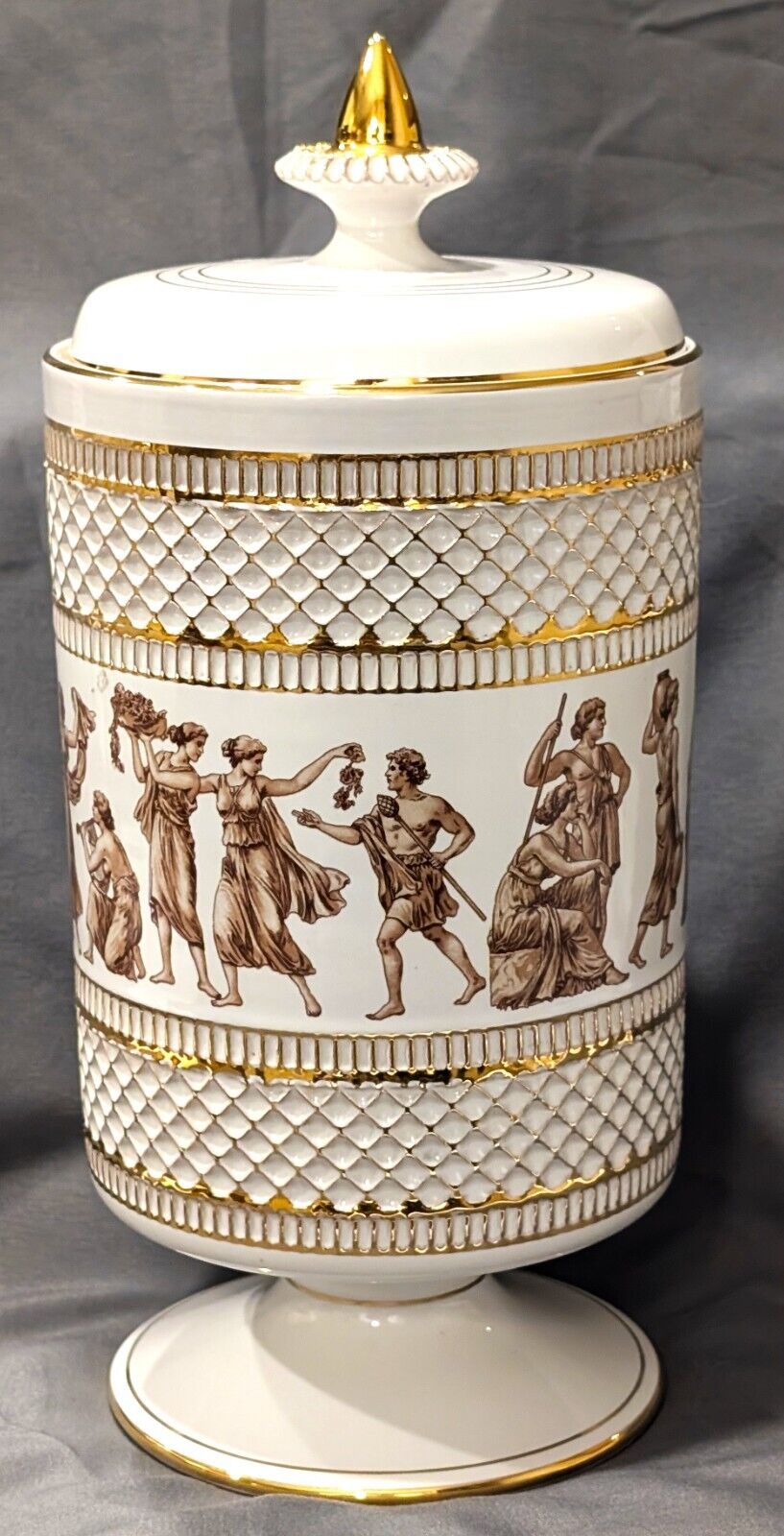 Fiorentine 22k Gold Lattice Italian Roman Style Urn Vase & Lid Handmade in Italy