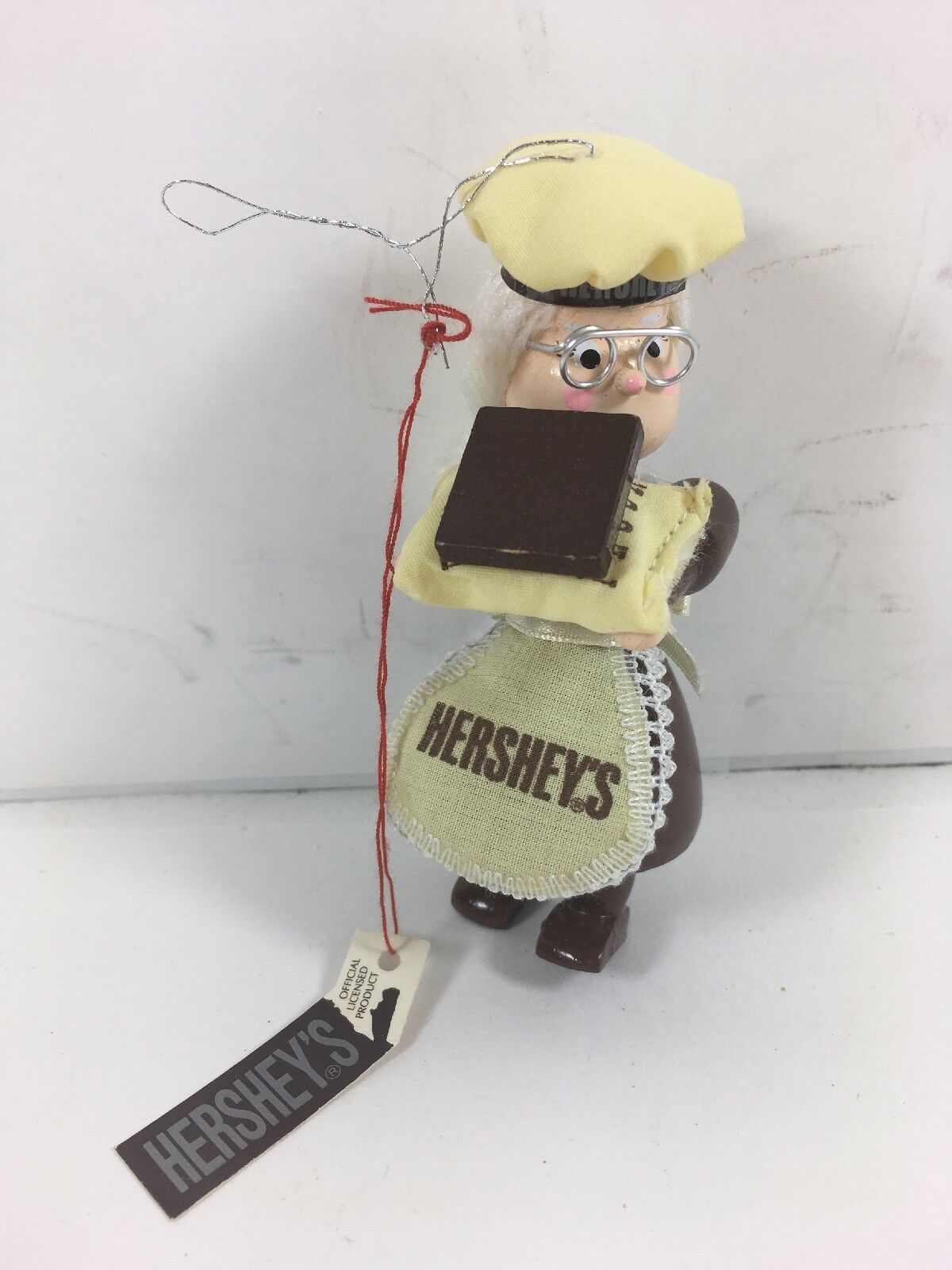HERSHEY\'S Ornament Lady Baker Christmas With Tag