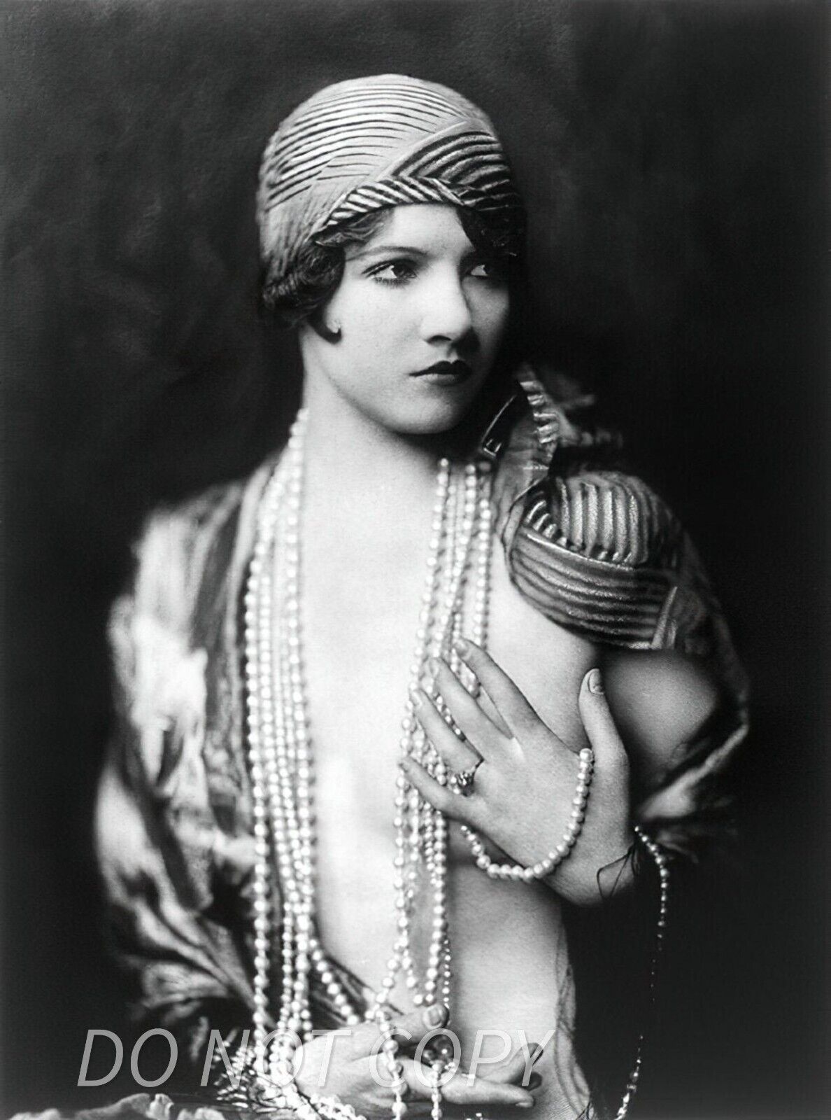 Ziegfeld Follies Flapper Girl - Vintage 1910-1930 – Glamour -  8X10