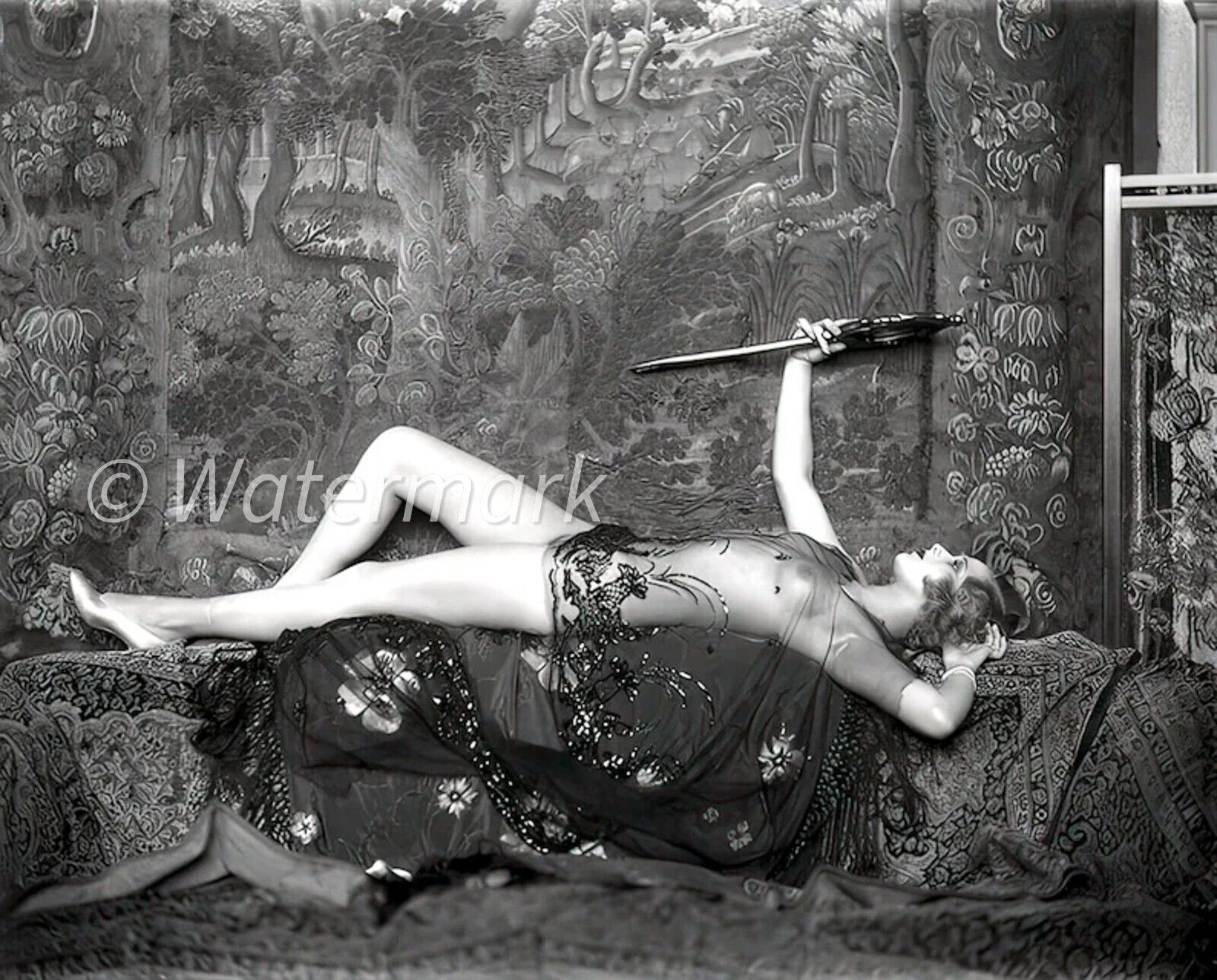 8x10 PUBLICITY PHOTO 1910s - 1920s Ziegfeld Follies dancer Girl Vintage