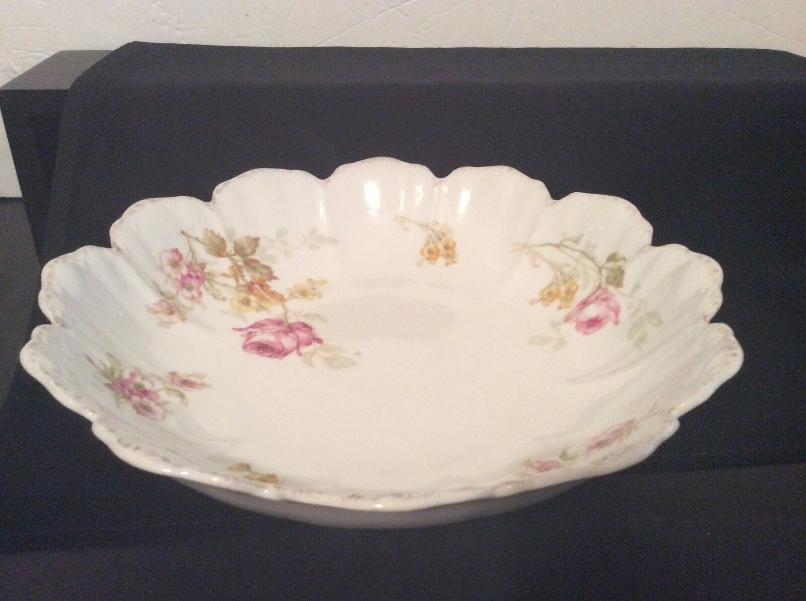 Antique Pre-1930s R C Malmaison Porcelain Fruit Bowl Bavaria Germany Pink Roses