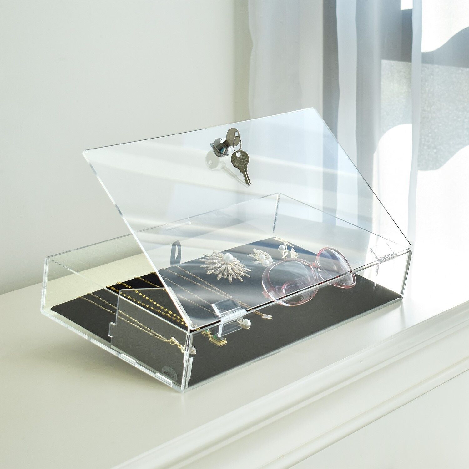 neuxi Lockable Acrylic Display Case with black velvet jewelry pad