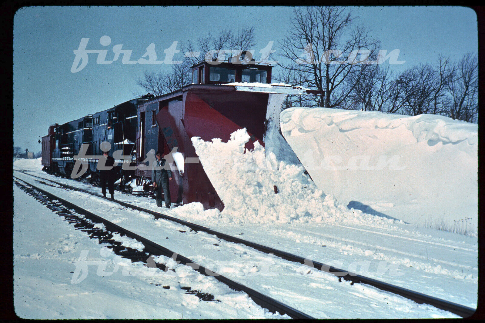 R DUPLICATE SLIDE - Illinois Central IC Snow Plow Action Earlville IA 1960
