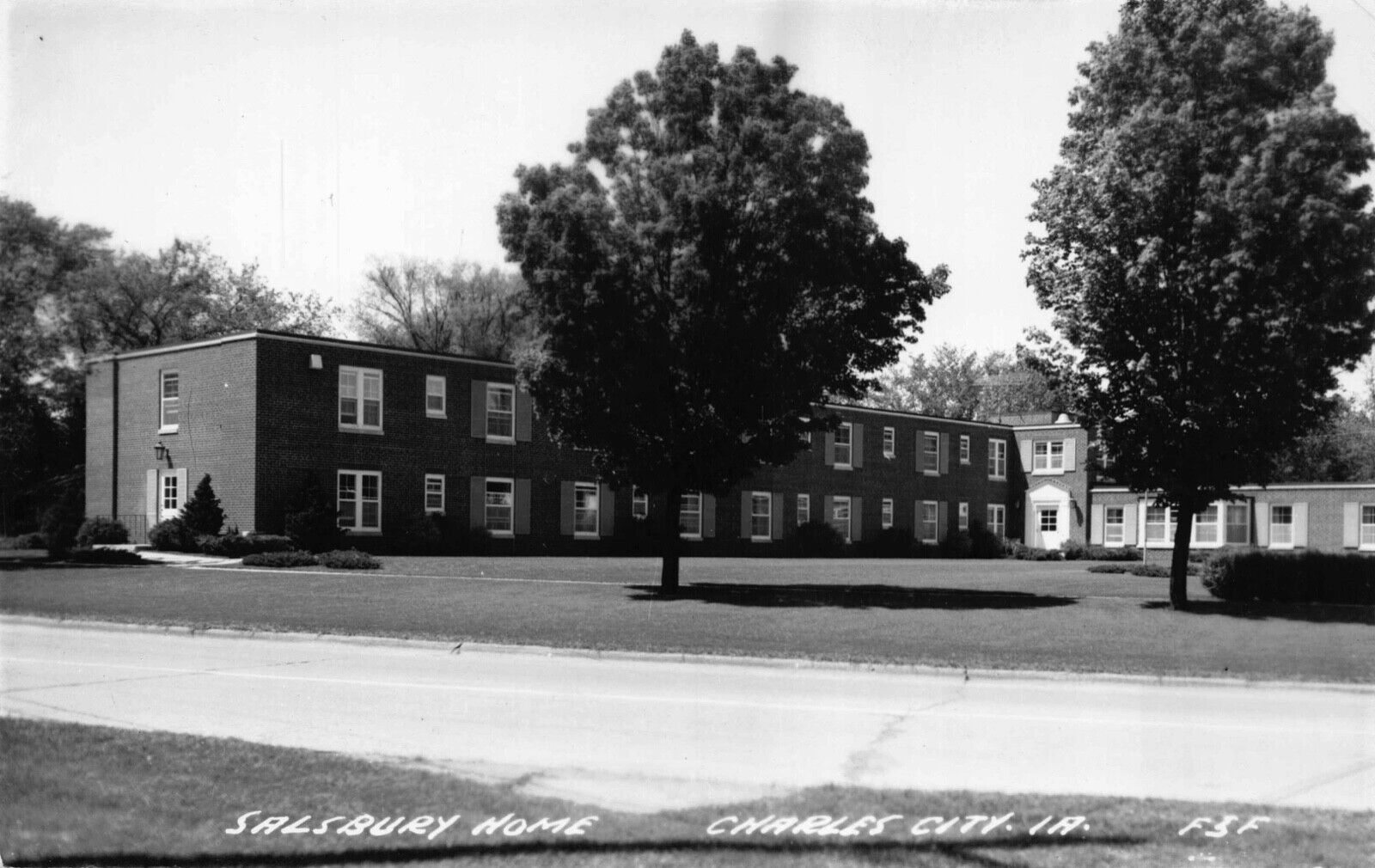 Real Photo Postcard Salsbury Home in Charles City, Iowa~122640